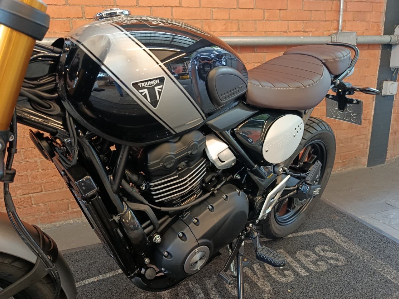 SCRAMBLER 400 X SCRAMBLER 400 X