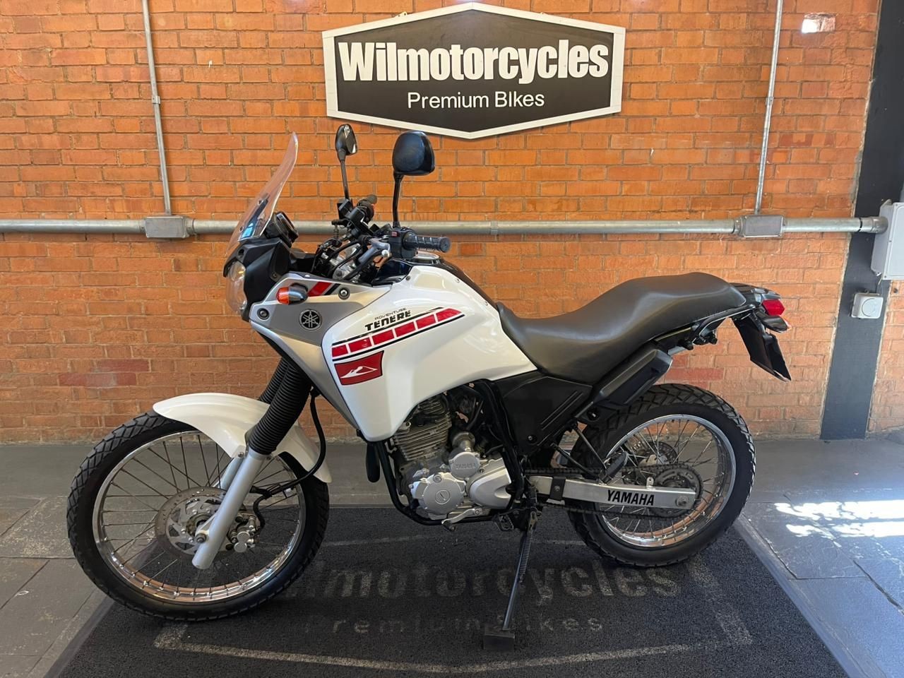YAMAHA XTZ 250 TENERE