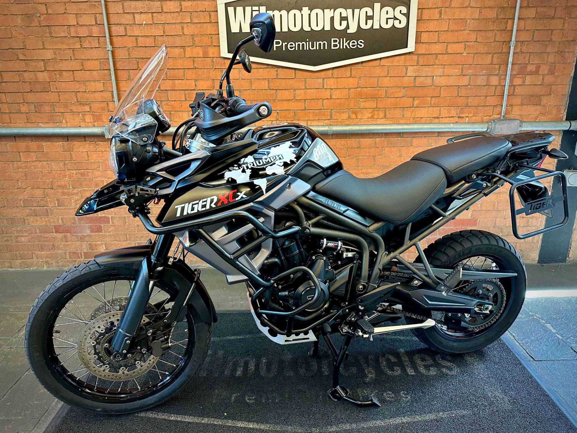 TRIUMPH TIGER 800 XCX