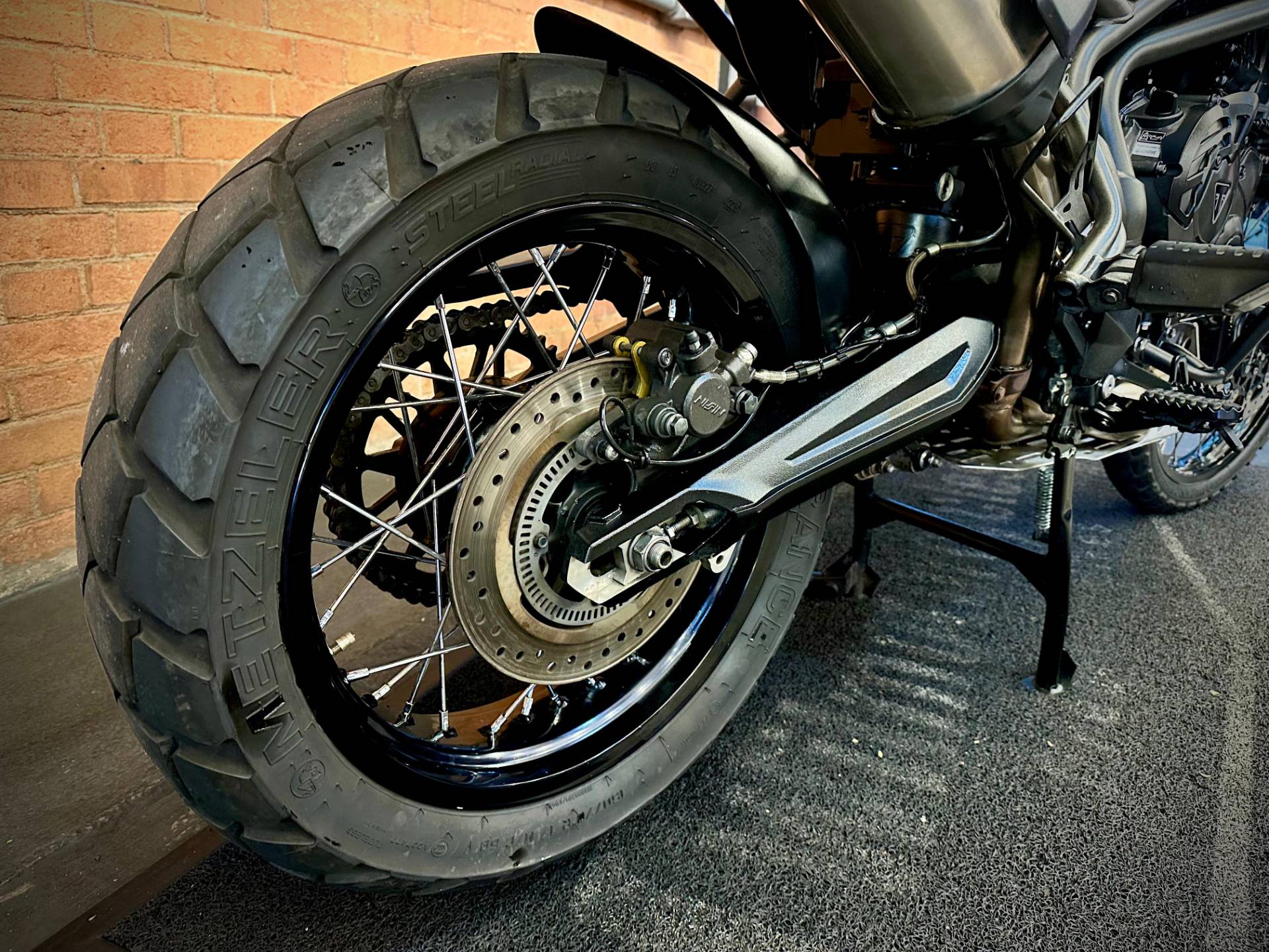 TRIUMPH TIGER 800 XCX