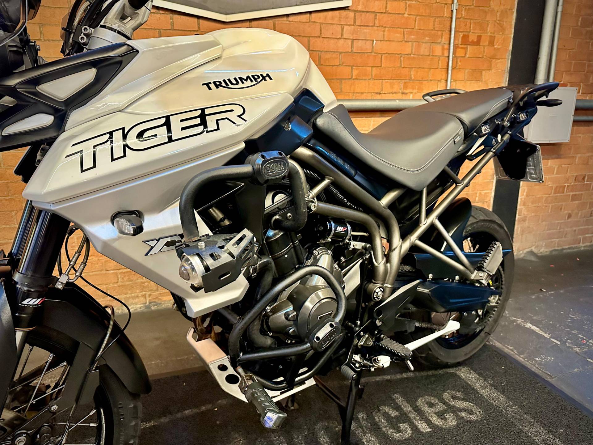 TRIUMPH TIGER 800 XCX
