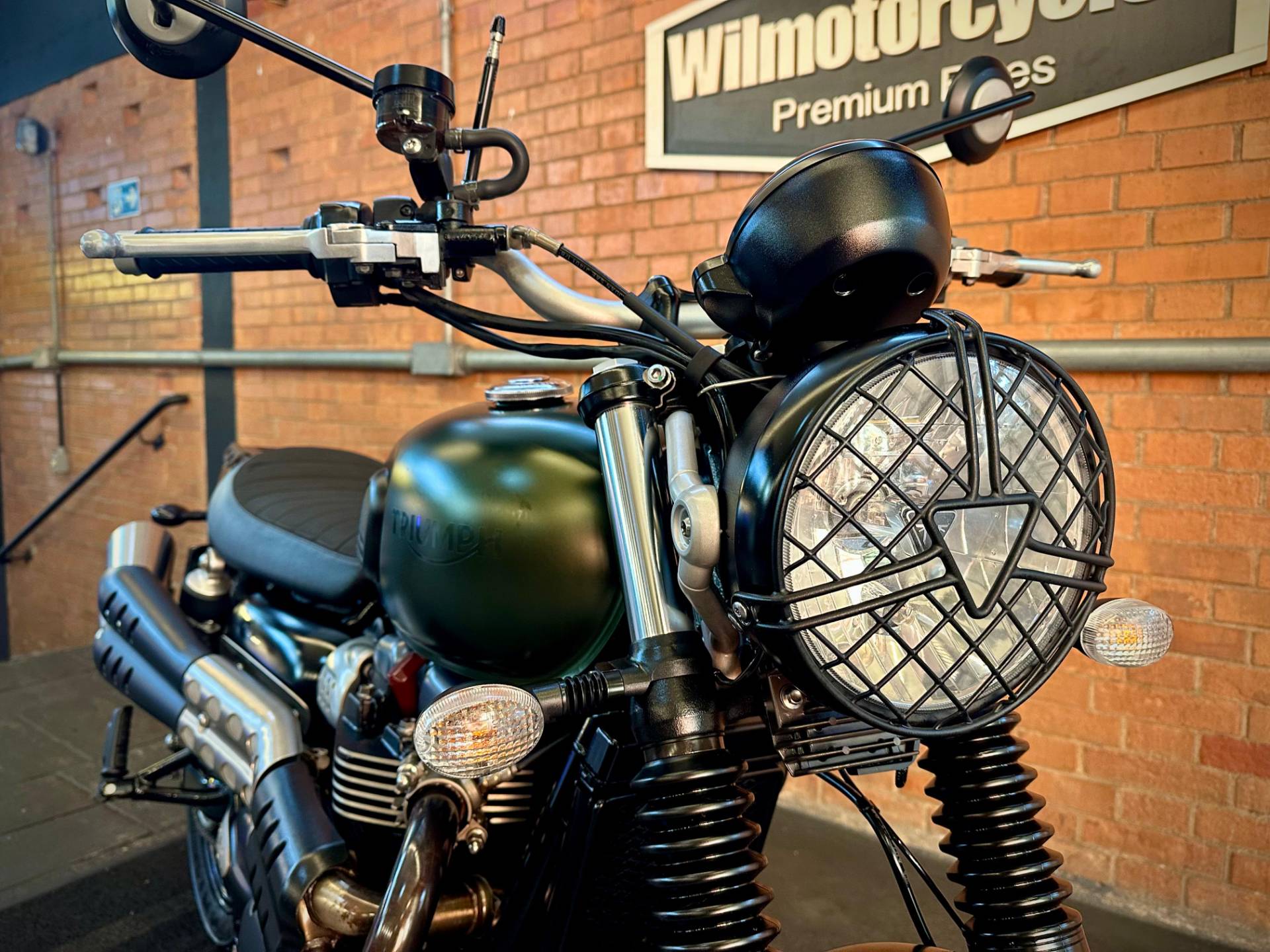 TRIUMPH STREET SCRAMBLER