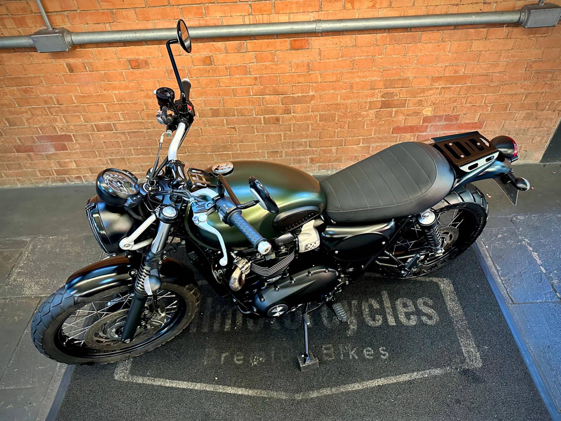 TRIUMPH STREET SCRAMBLER