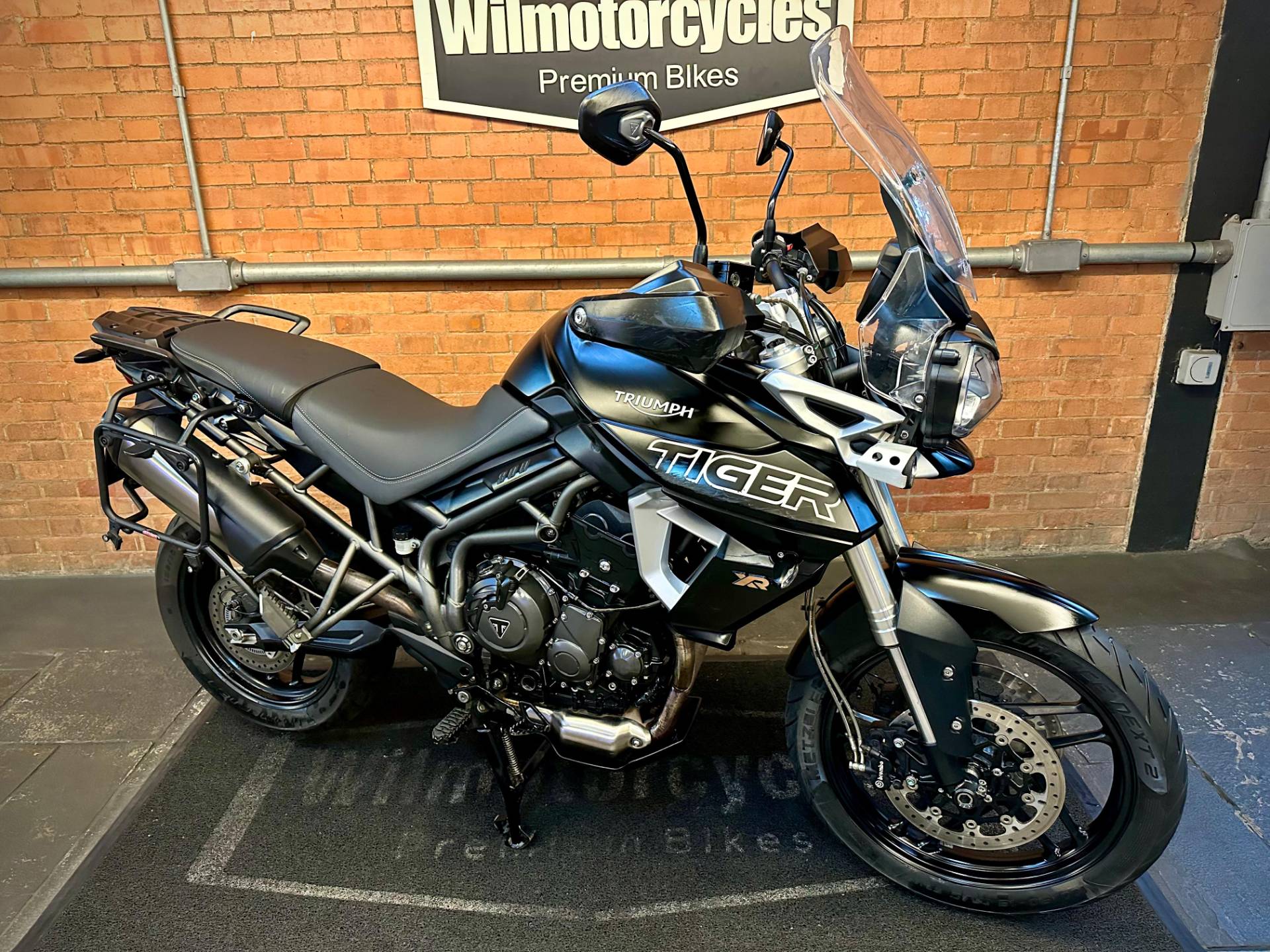 TRIUMPH TIGER 800 XRT