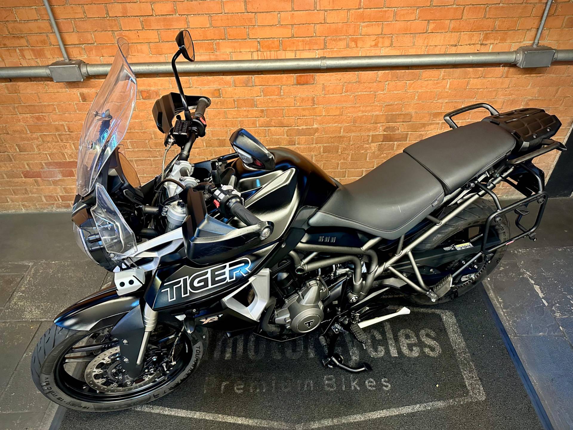 TRIUMPH TIGER 800 XRT