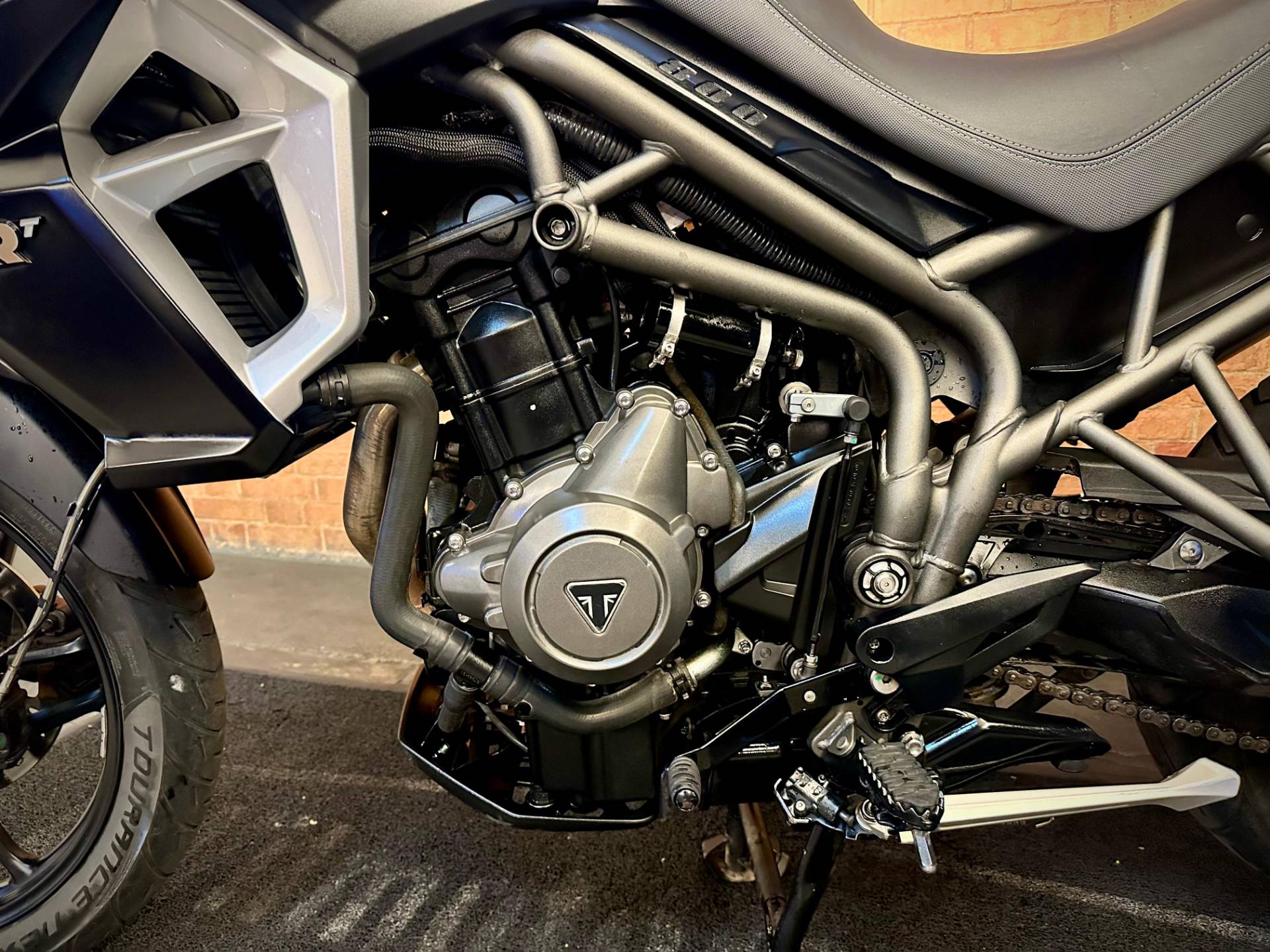 TRIUMPH TIGER 800 XRT