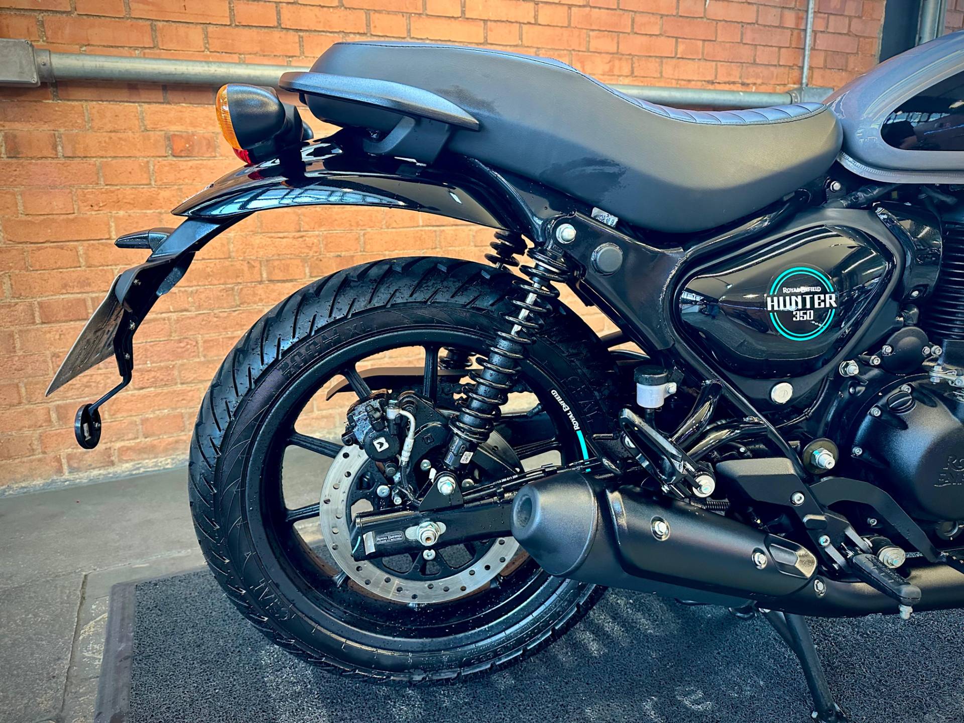 ROYAL ENFIELD HUNTER 350