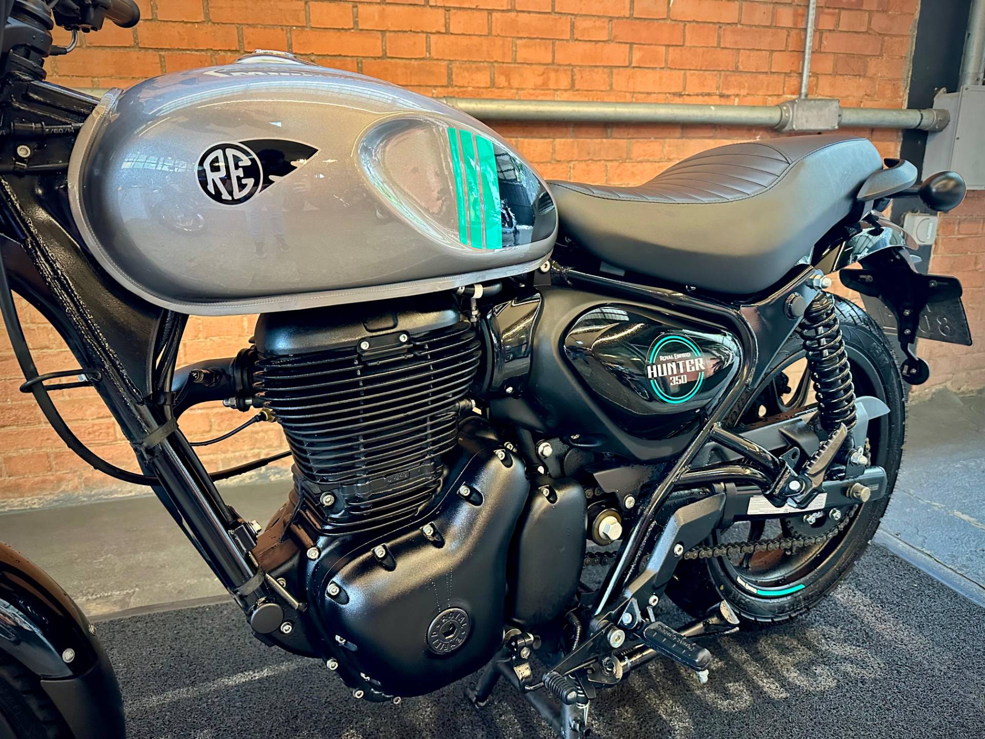 ROYAL ENFIELD HUNTER 350