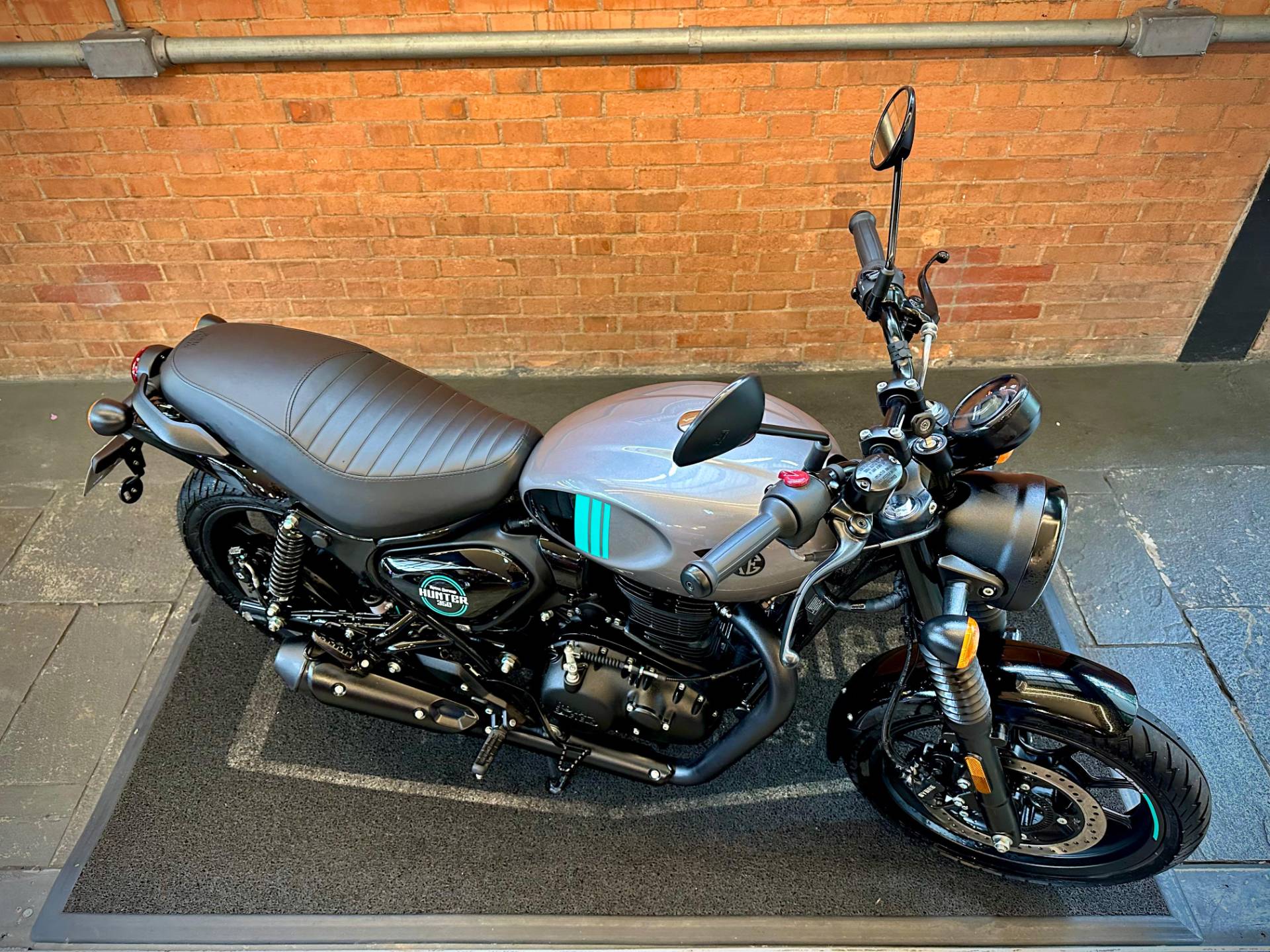 ROYAL ENFIELD HUNTER 350