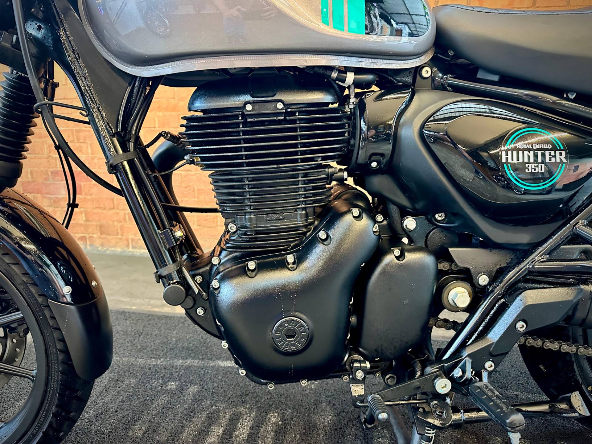 ROYAL ENFIELD HUNTER 350