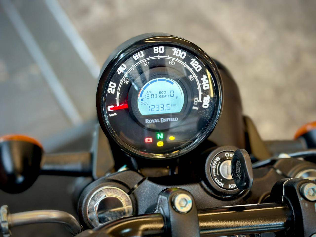 ROYAL ENFIELD HUNTER 350