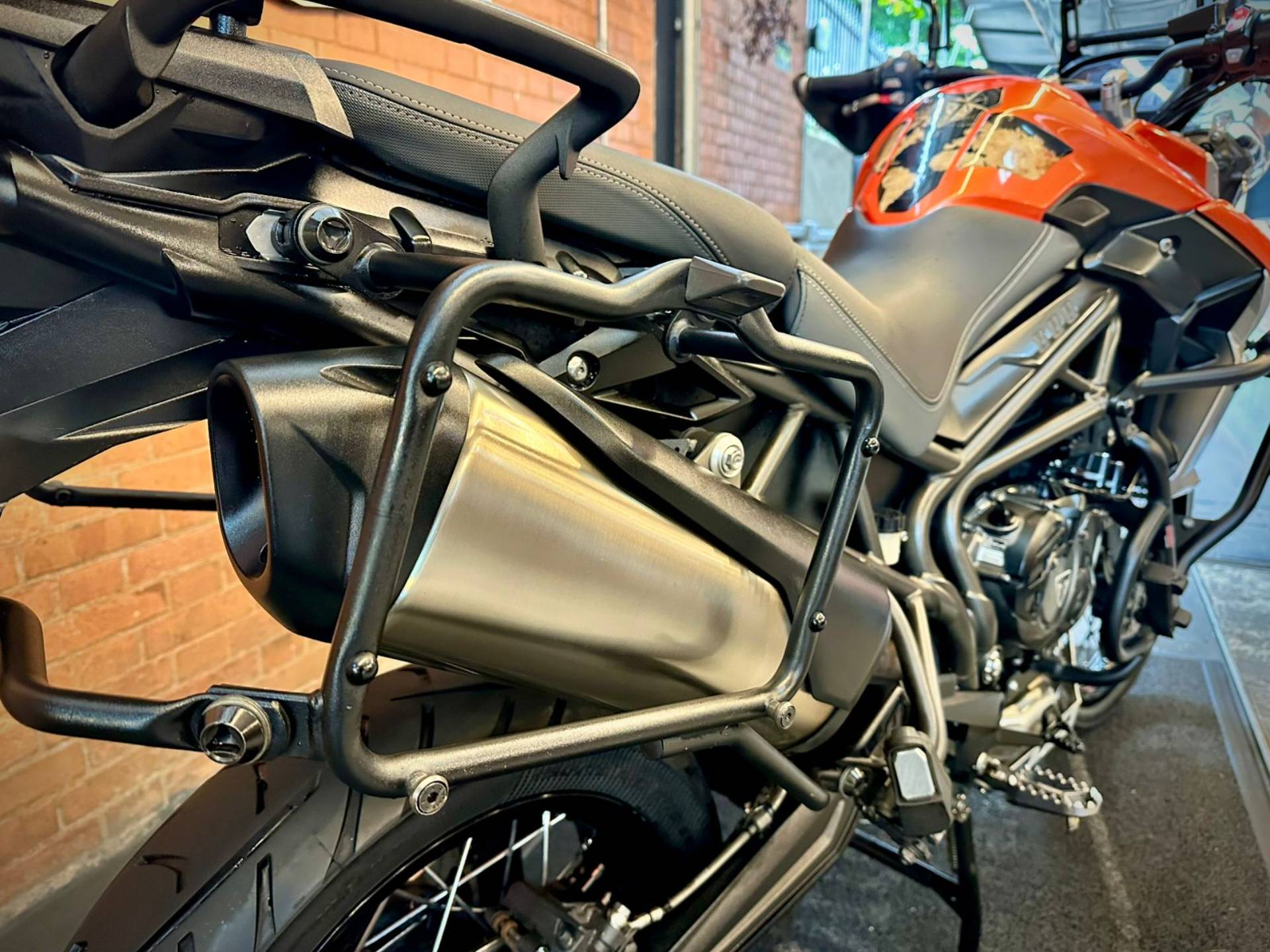 TRIUMPH TIGER 800 XCA