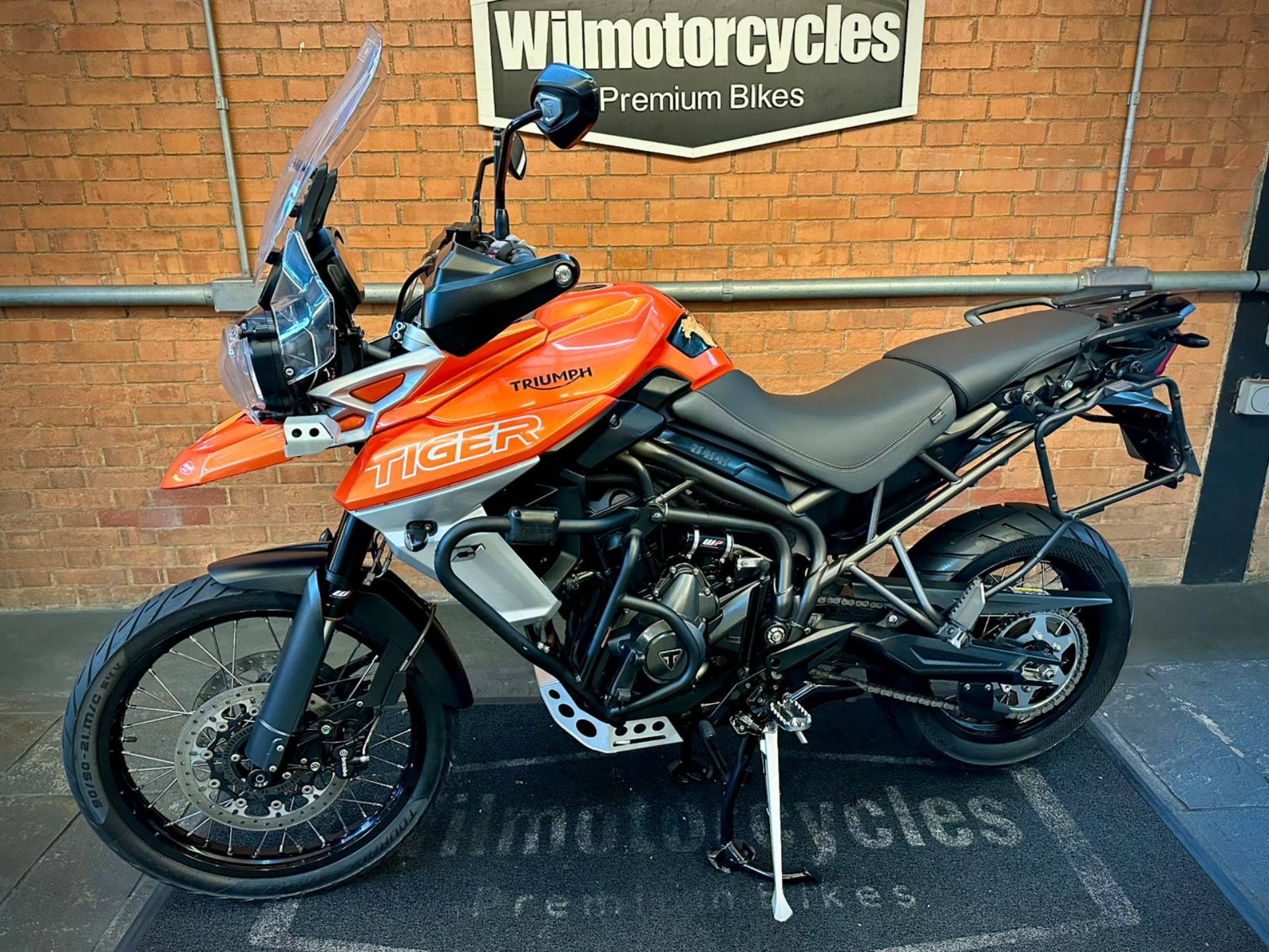TRIUMPH TIGER 800 XCA