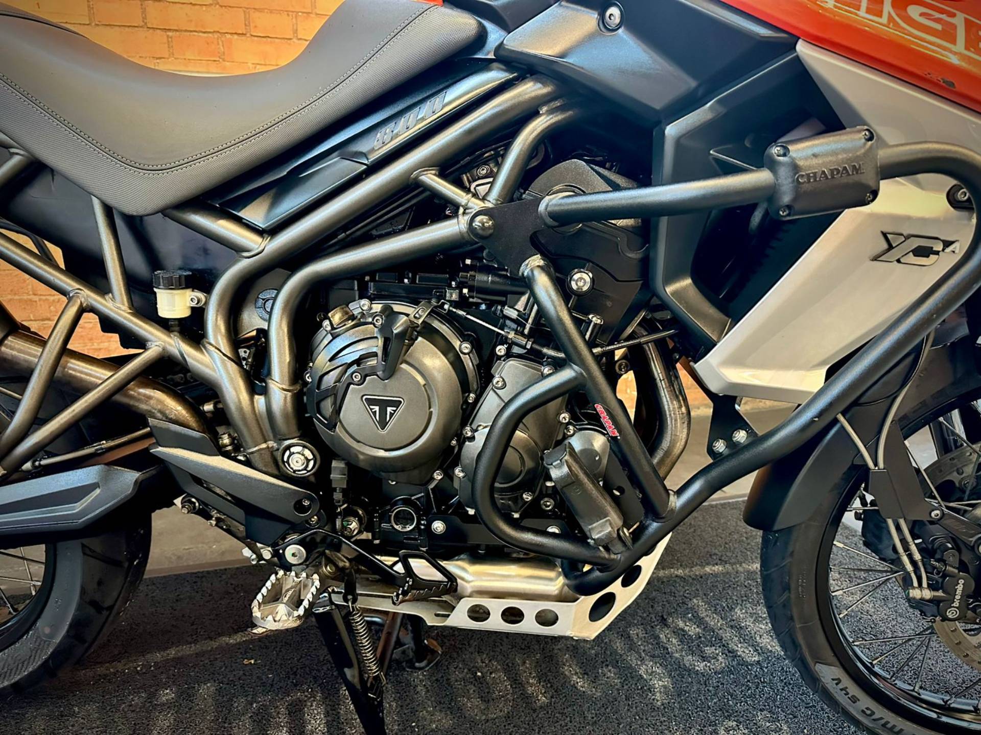 TRIUMPH TIGER 800 XCA