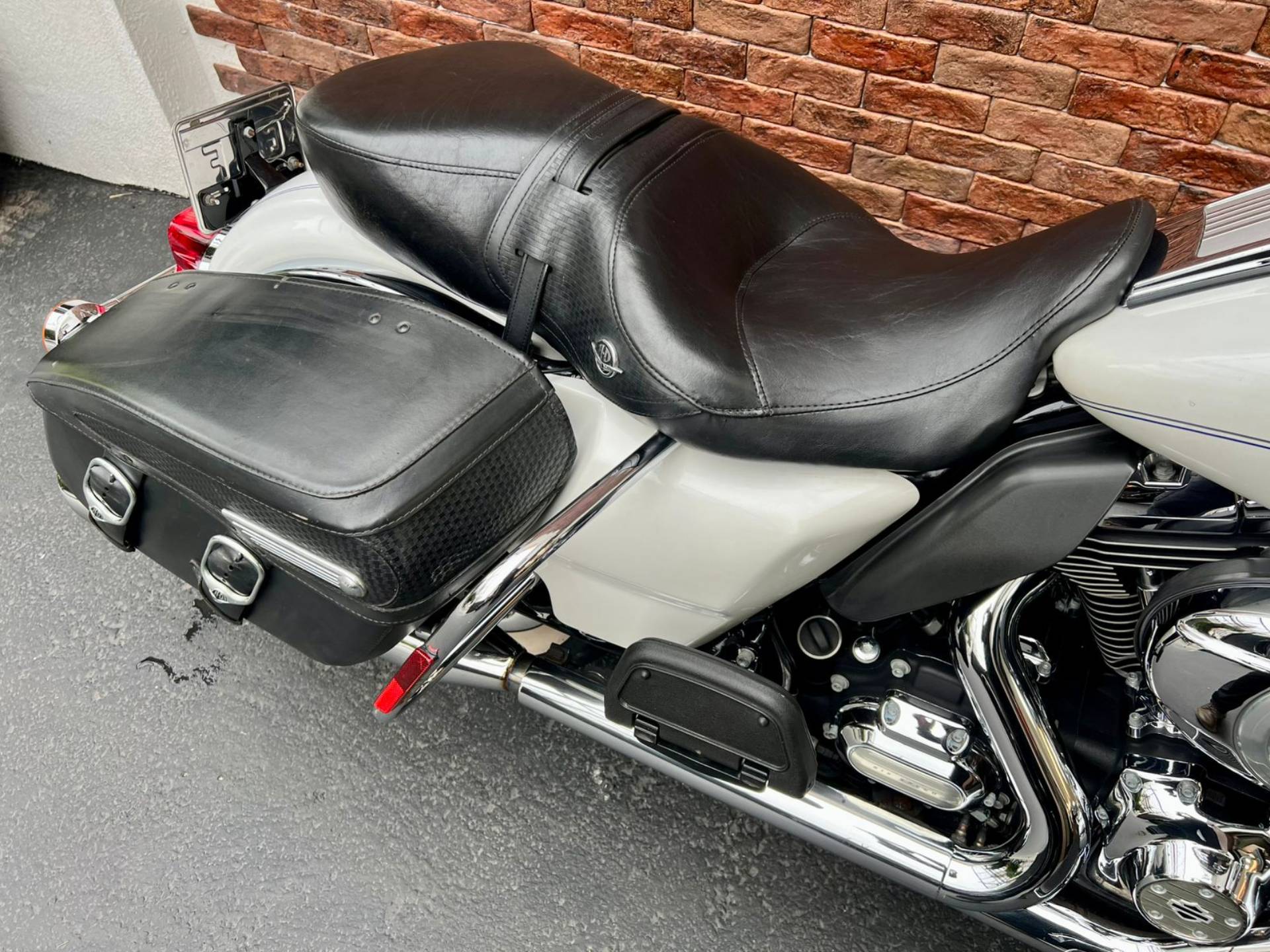 HARLEY-DAVIDSON ROAD KING CLASSIC