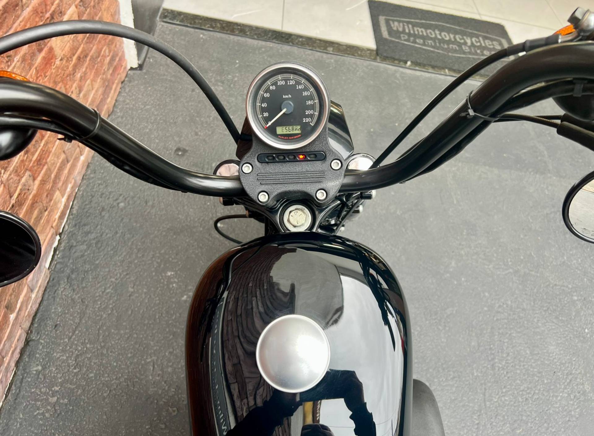 HARLEY-DAVIDSON SPORTSTER 1200 XL NIGHTSTER
