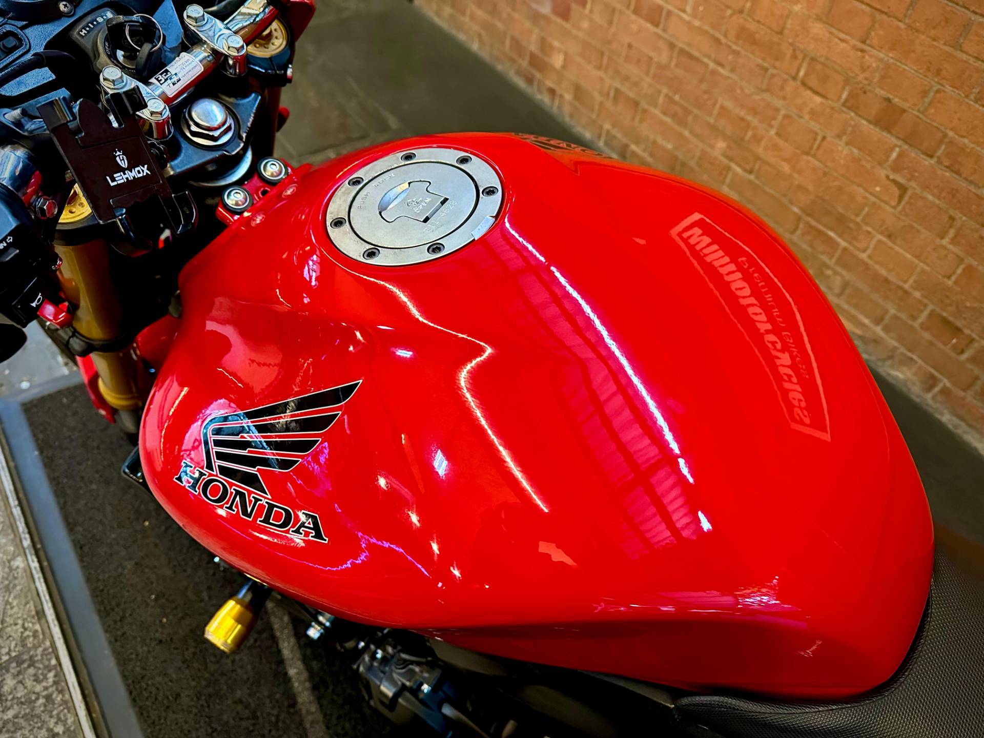 HONDA CB 600F HORNET