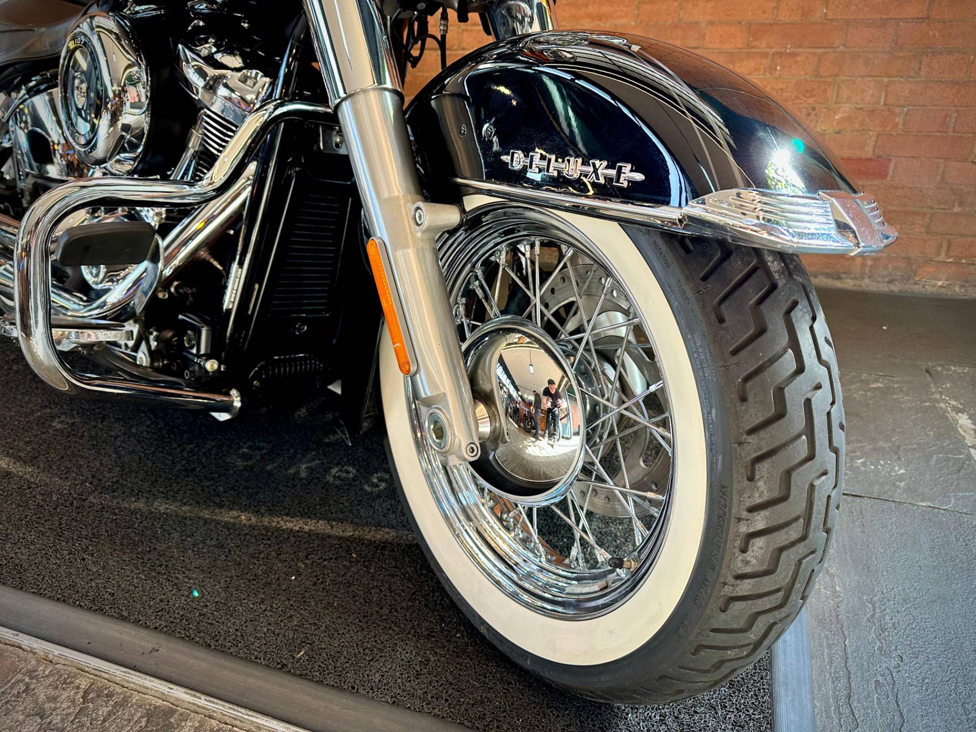 HARLEY-DAVIDSON SOFTAIL DELUXE