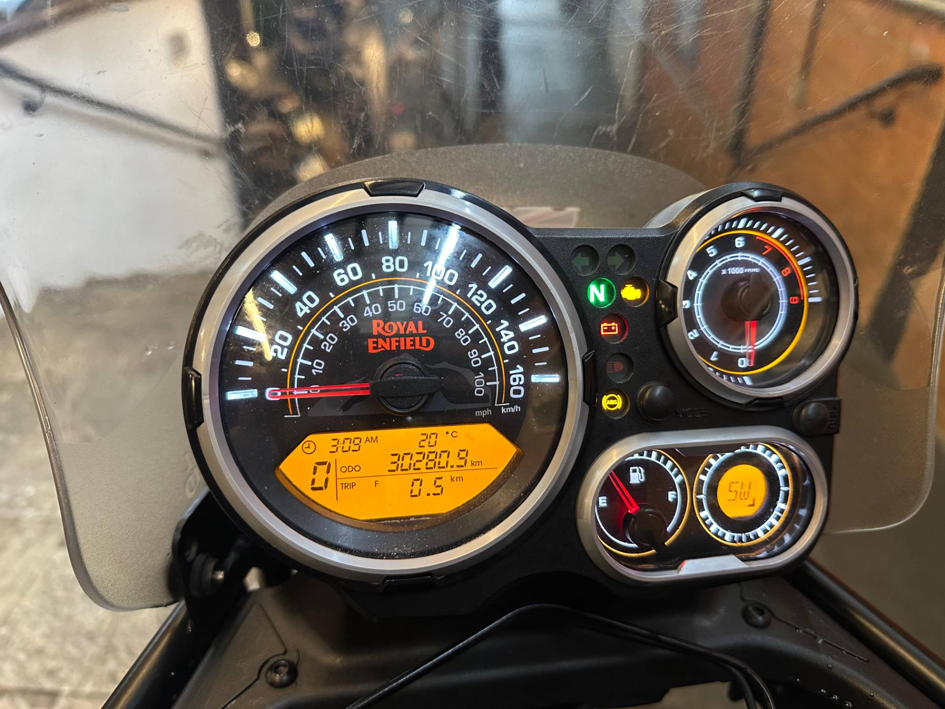 ROYAL ENFIELD HIMALAYAN