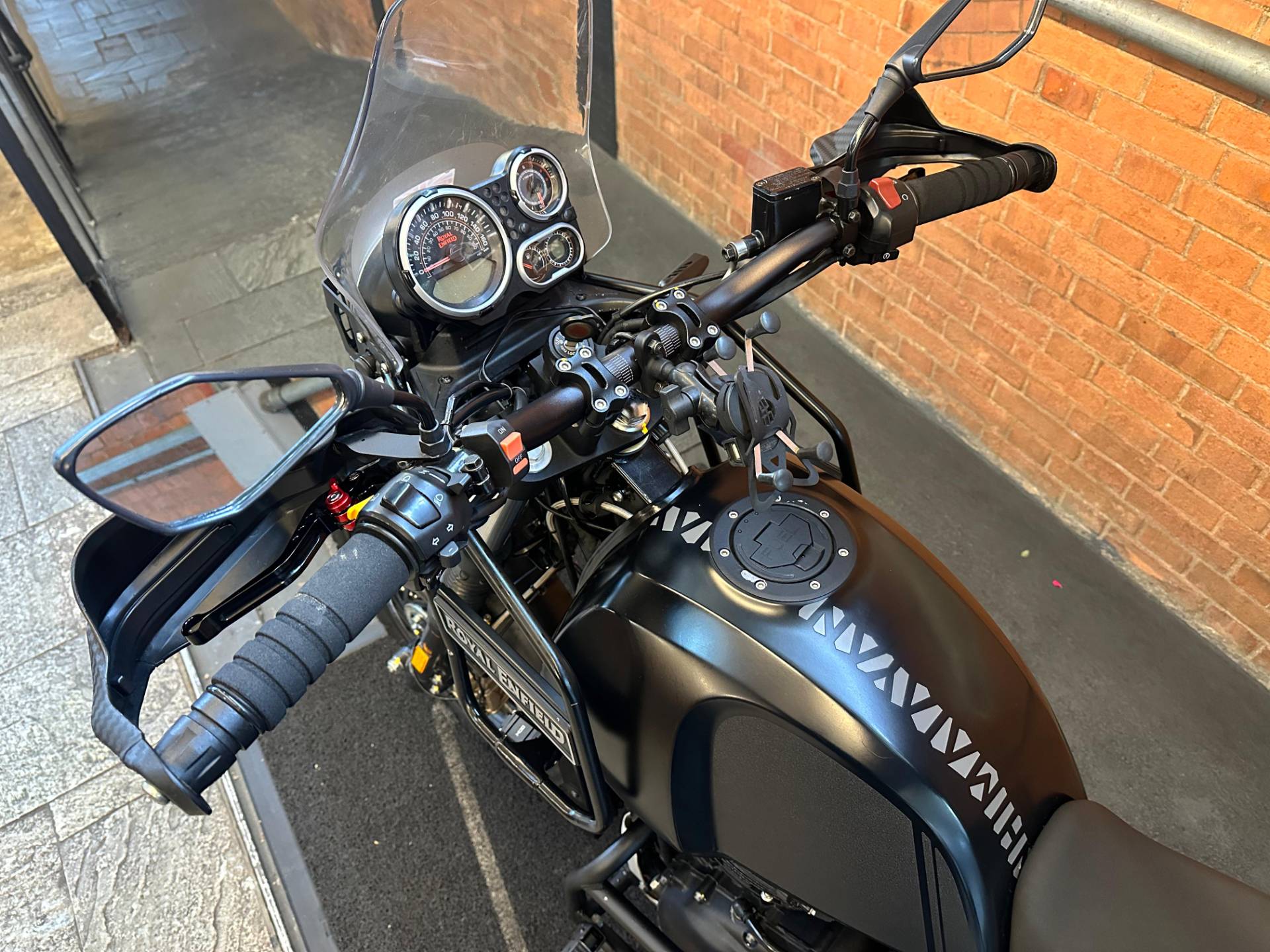 ROYAL ENFIELD HIMALAYAN