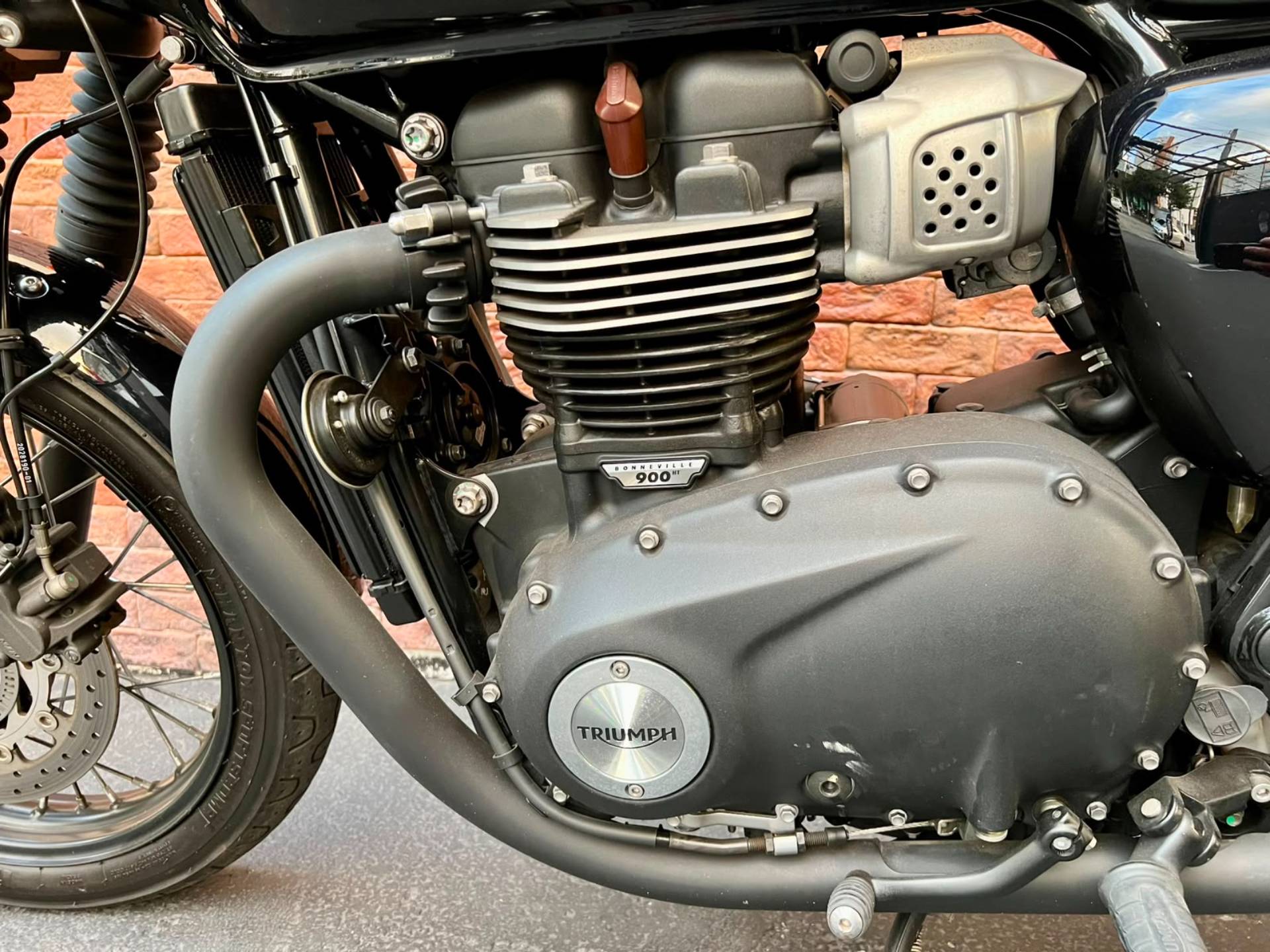 TRIUMPH BONNEVILLE T100 BLACK 900