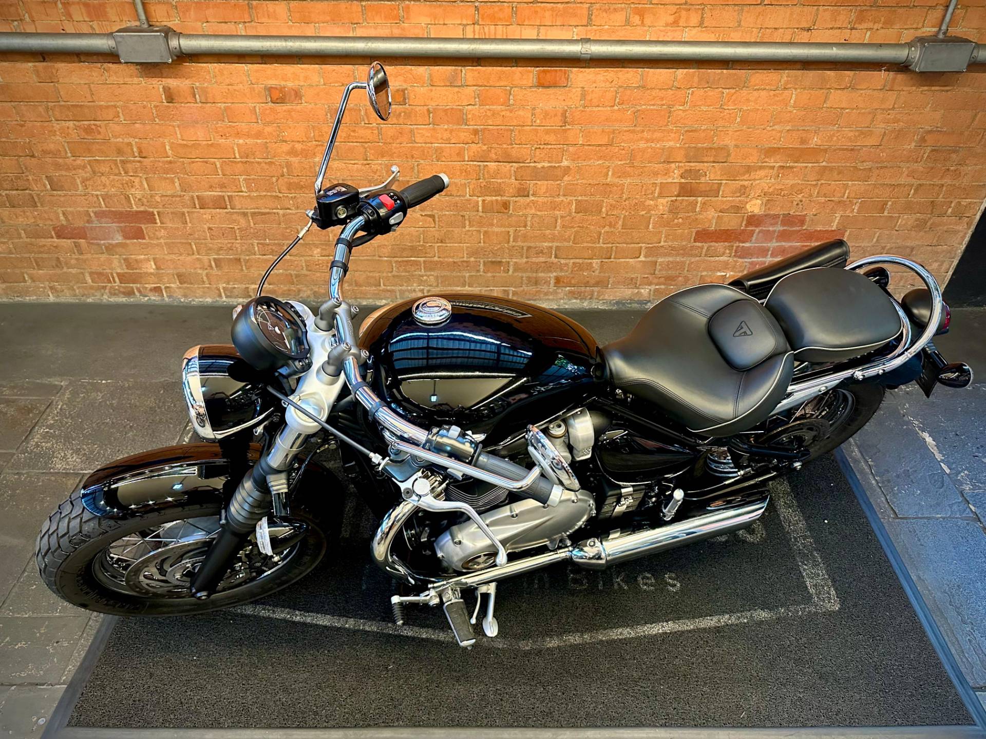 TRIUMPH BONNEVILLE T120 1200