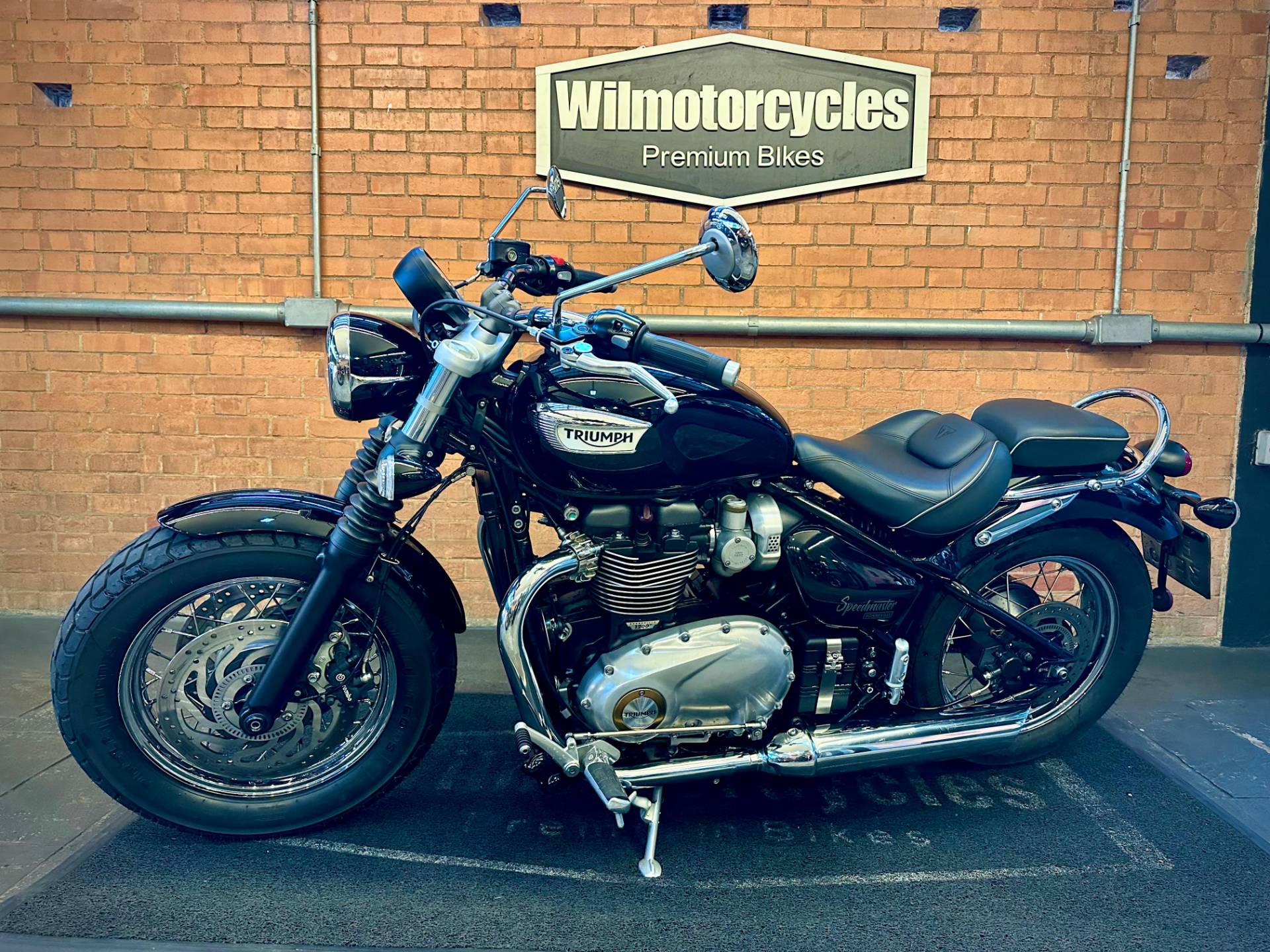 TRIUMPH BONNEVILLE T120 1200