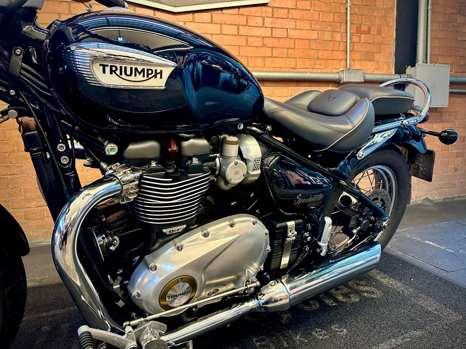 TRIUMPH BONNEVILLE T120 1200