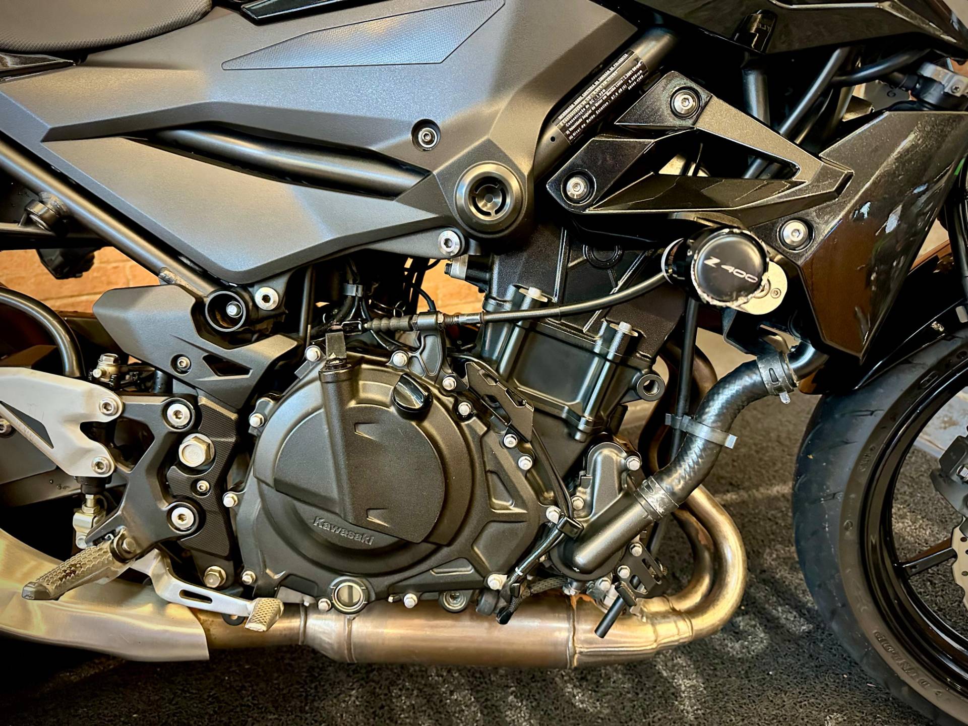 KAWASAKI Z400