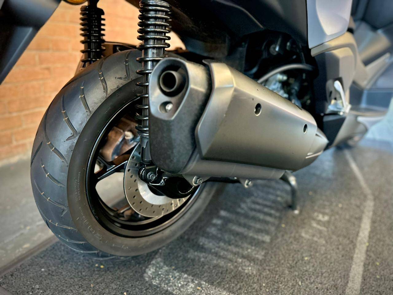 YAMAHA XMAX 250 CONNECTED ABS