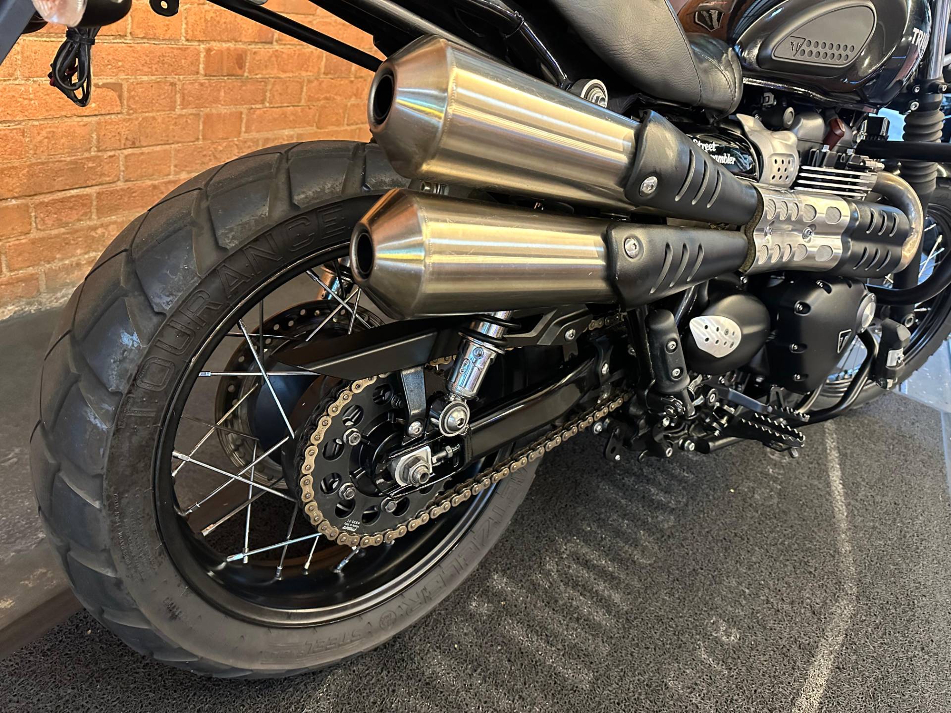 TRIUMPH STREET SCRAMBLER