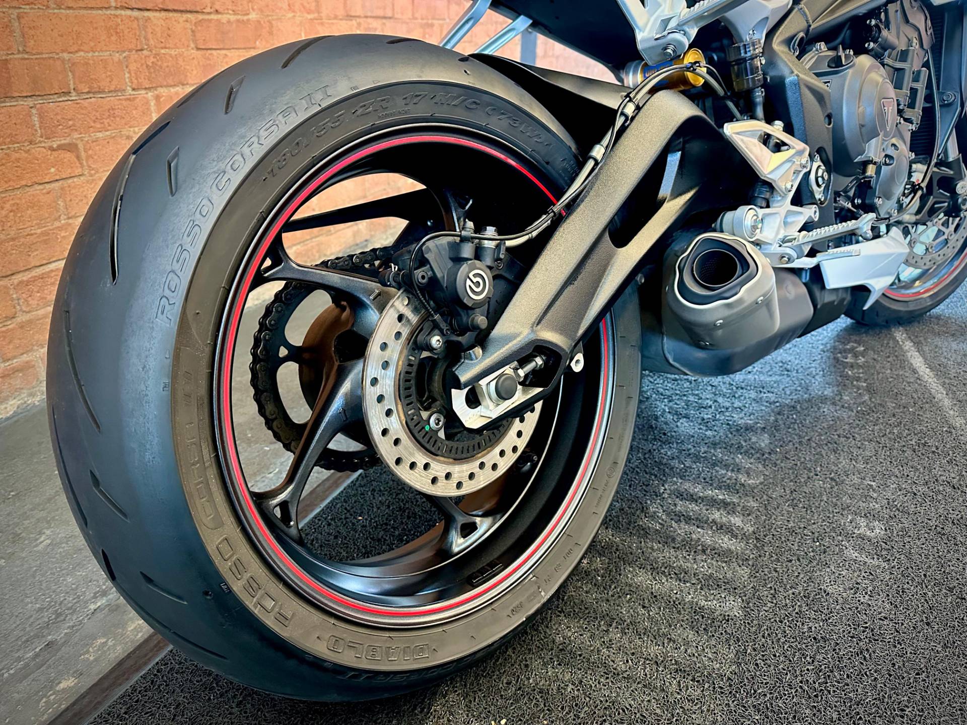 TRIUMPH STREET TRIPLE 765 RS