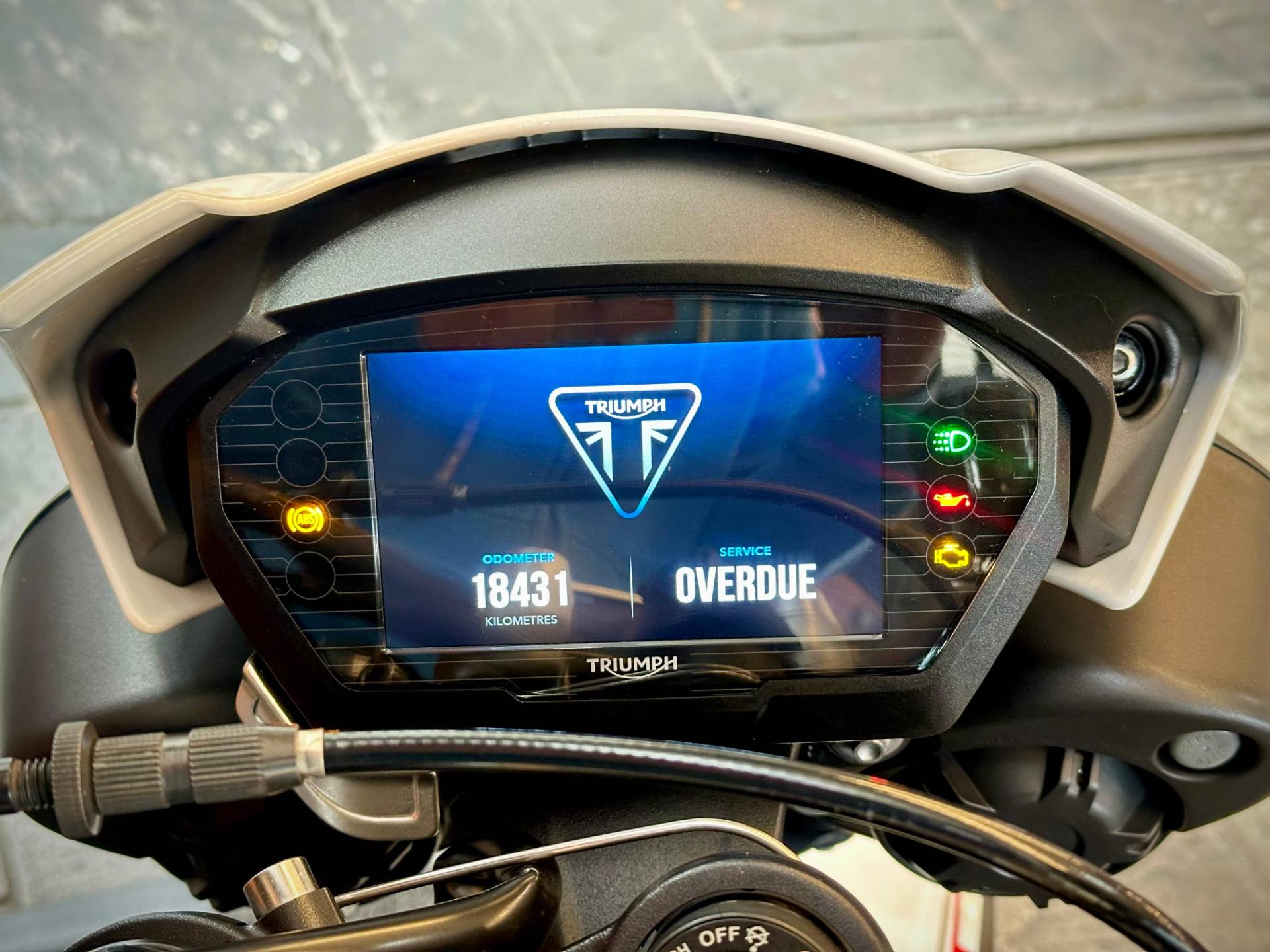 TRIUMPH STREET TRIPLE 765 RS