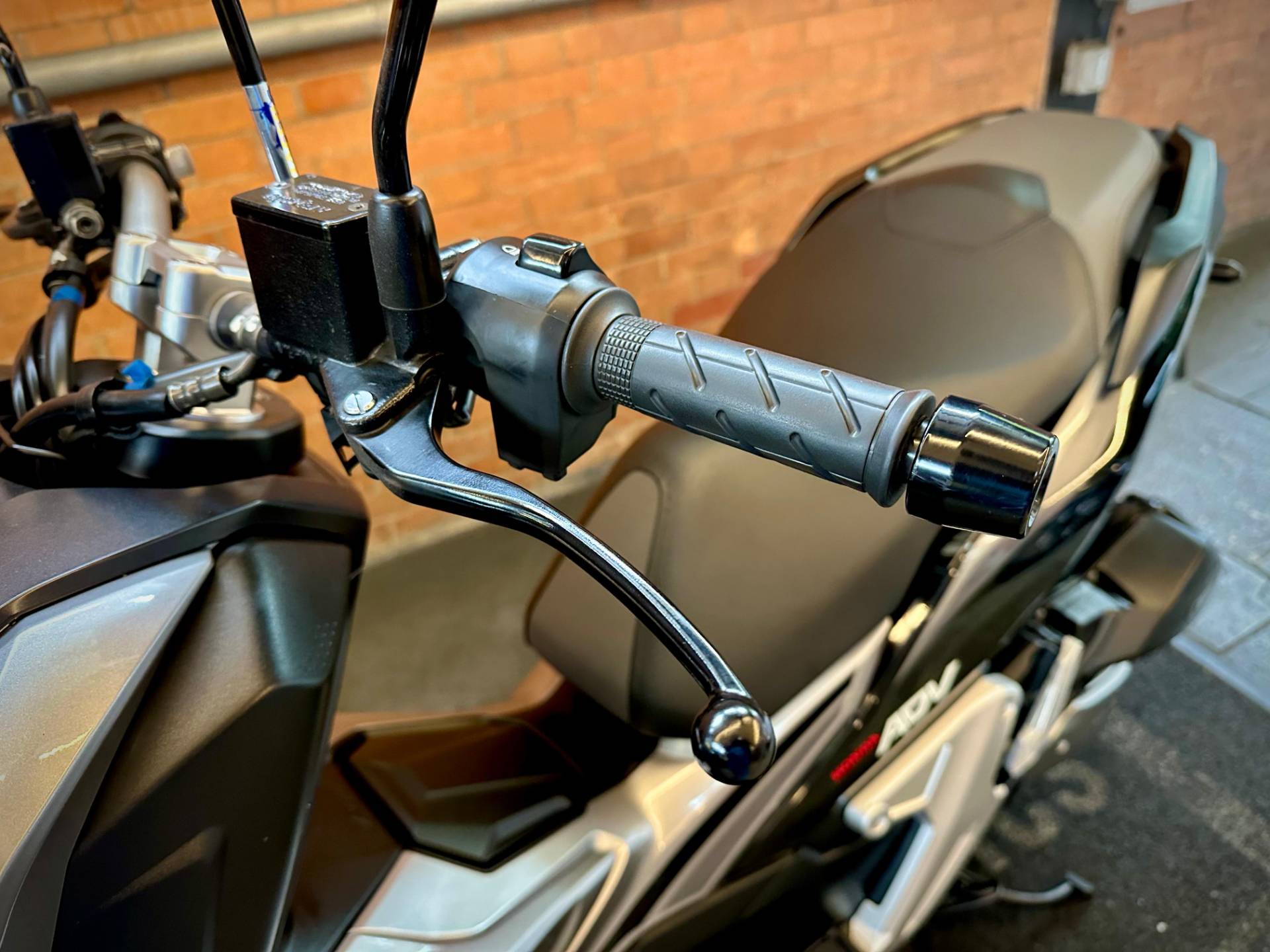 HONDA ADV 150