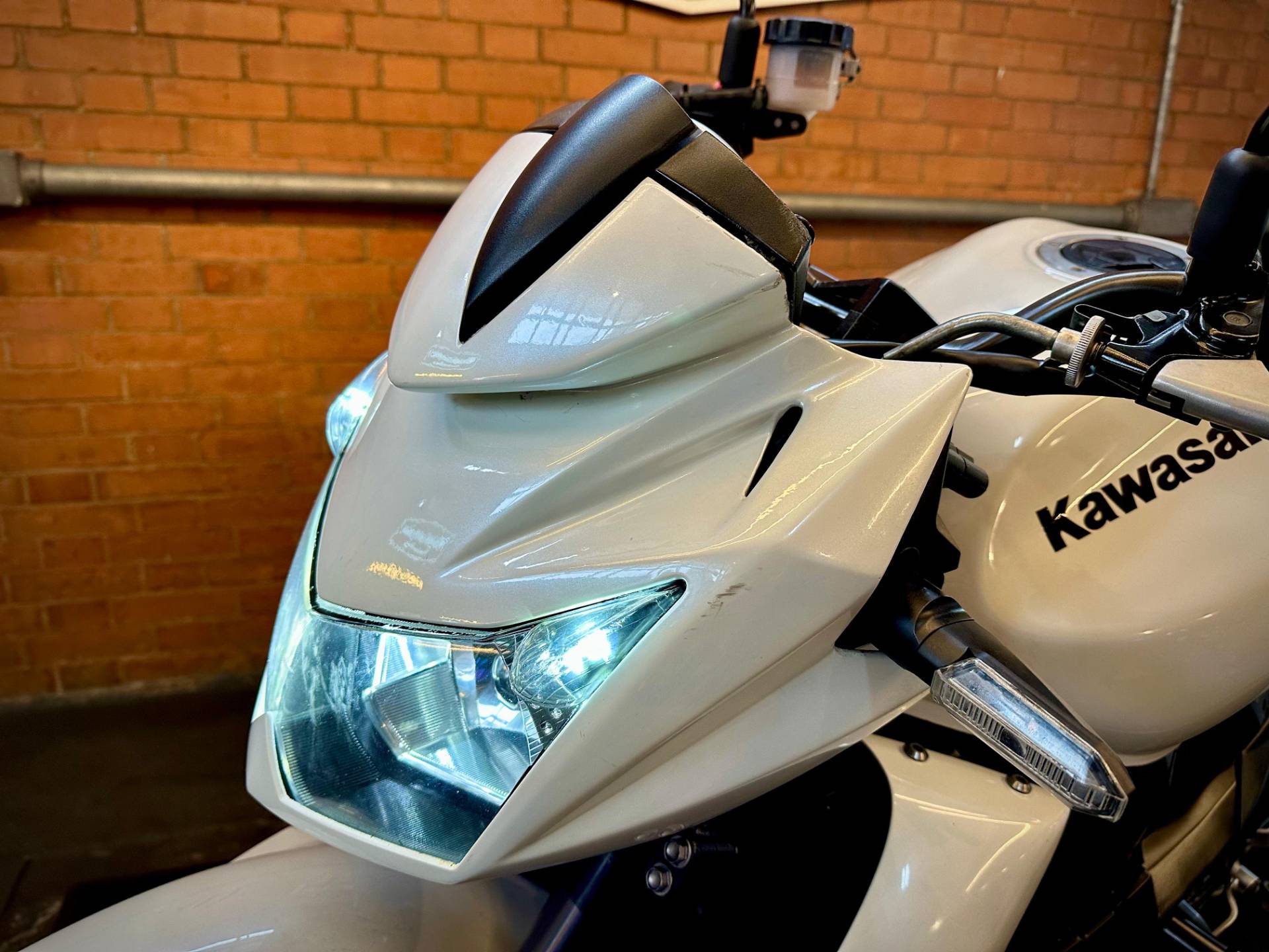 KAWASAKI Z750