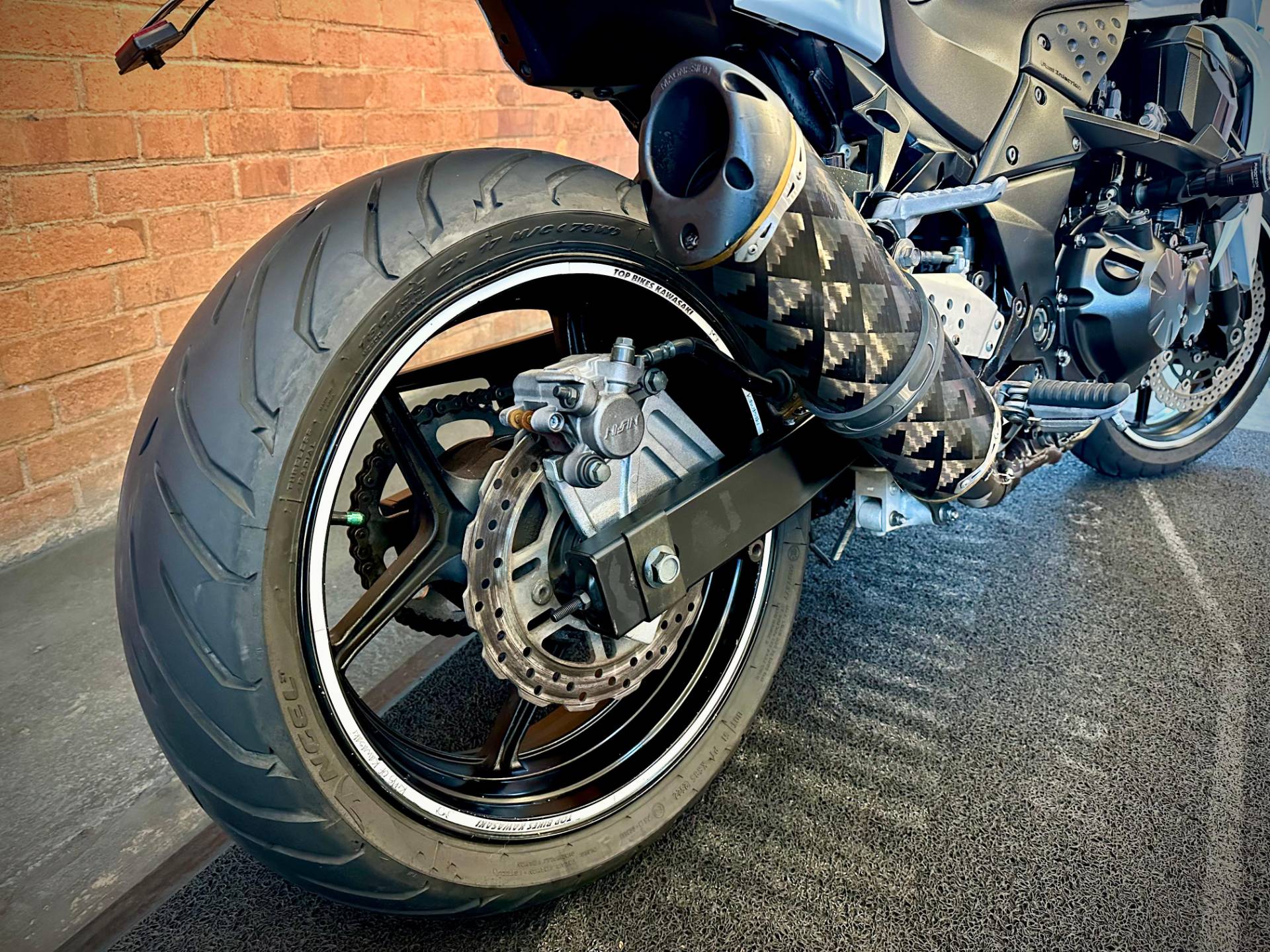 KAWASAKI Z750