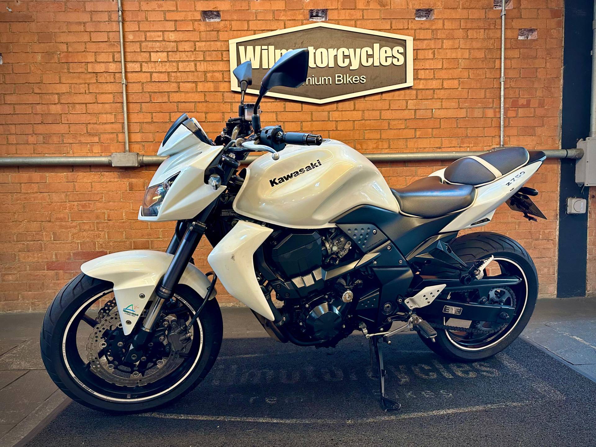 KAWASAKI Z750