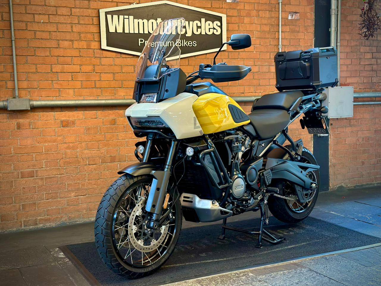 HARLEY-DAVIDSON PAN AMERICA 1250 S