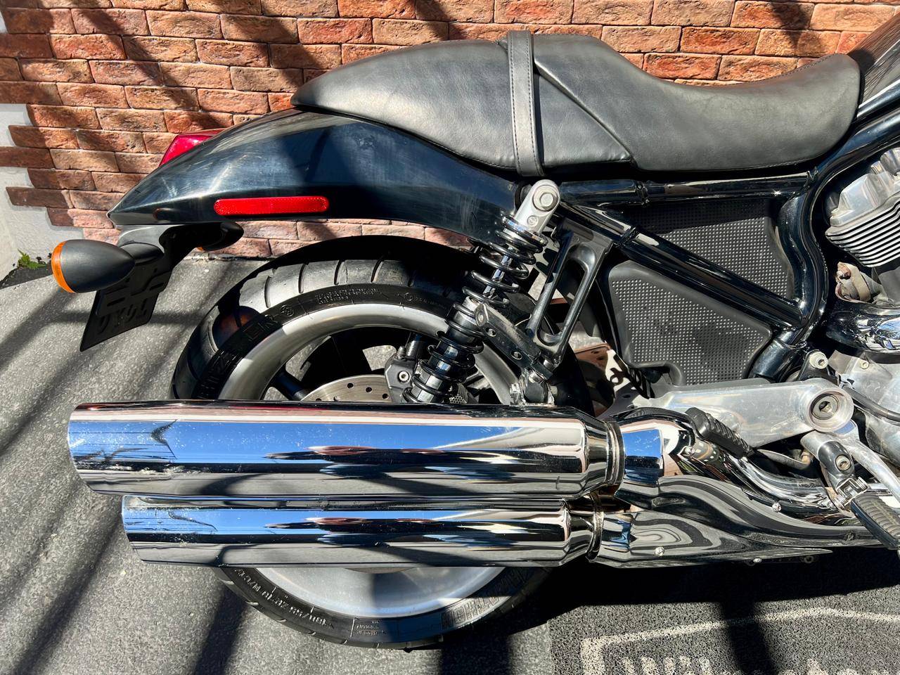 HARLEY-DAVIDSON STREET ROD