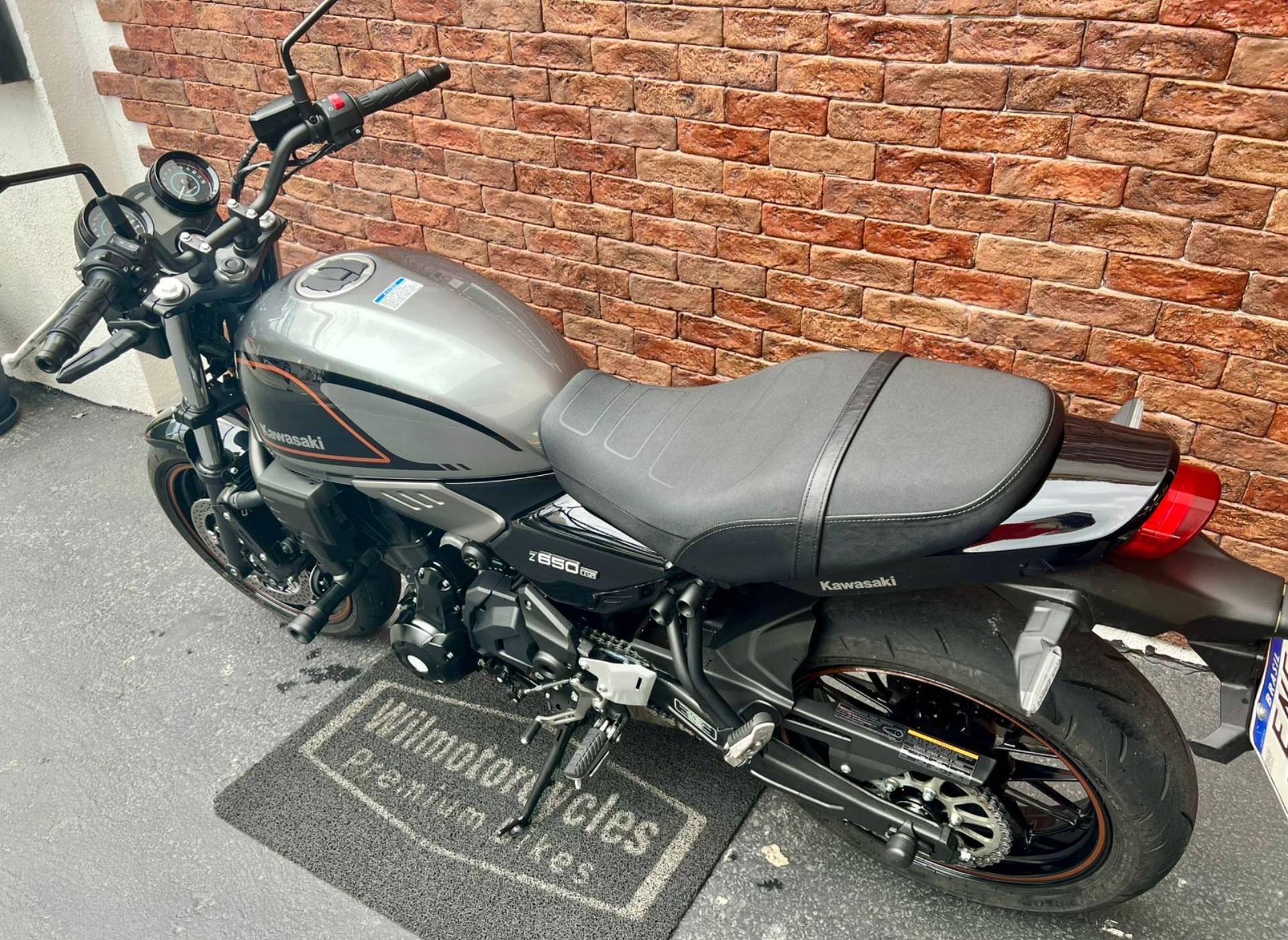 KAWASAKI Z650 ABS RS