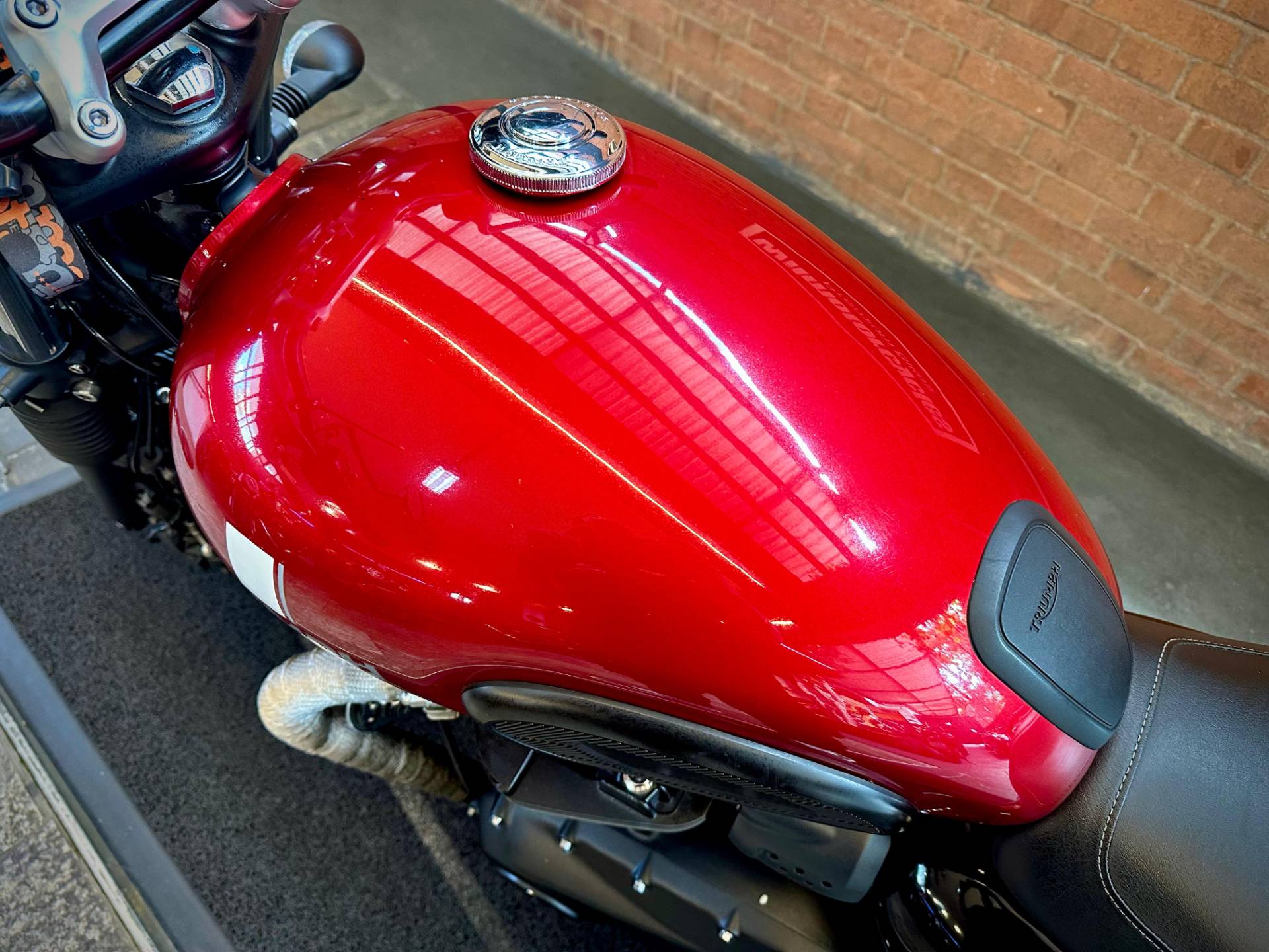 TRIUMPH STREET TWIN
