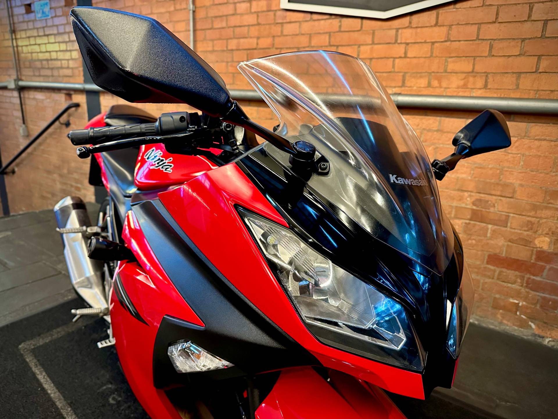 KAWASAKI NINJA 300