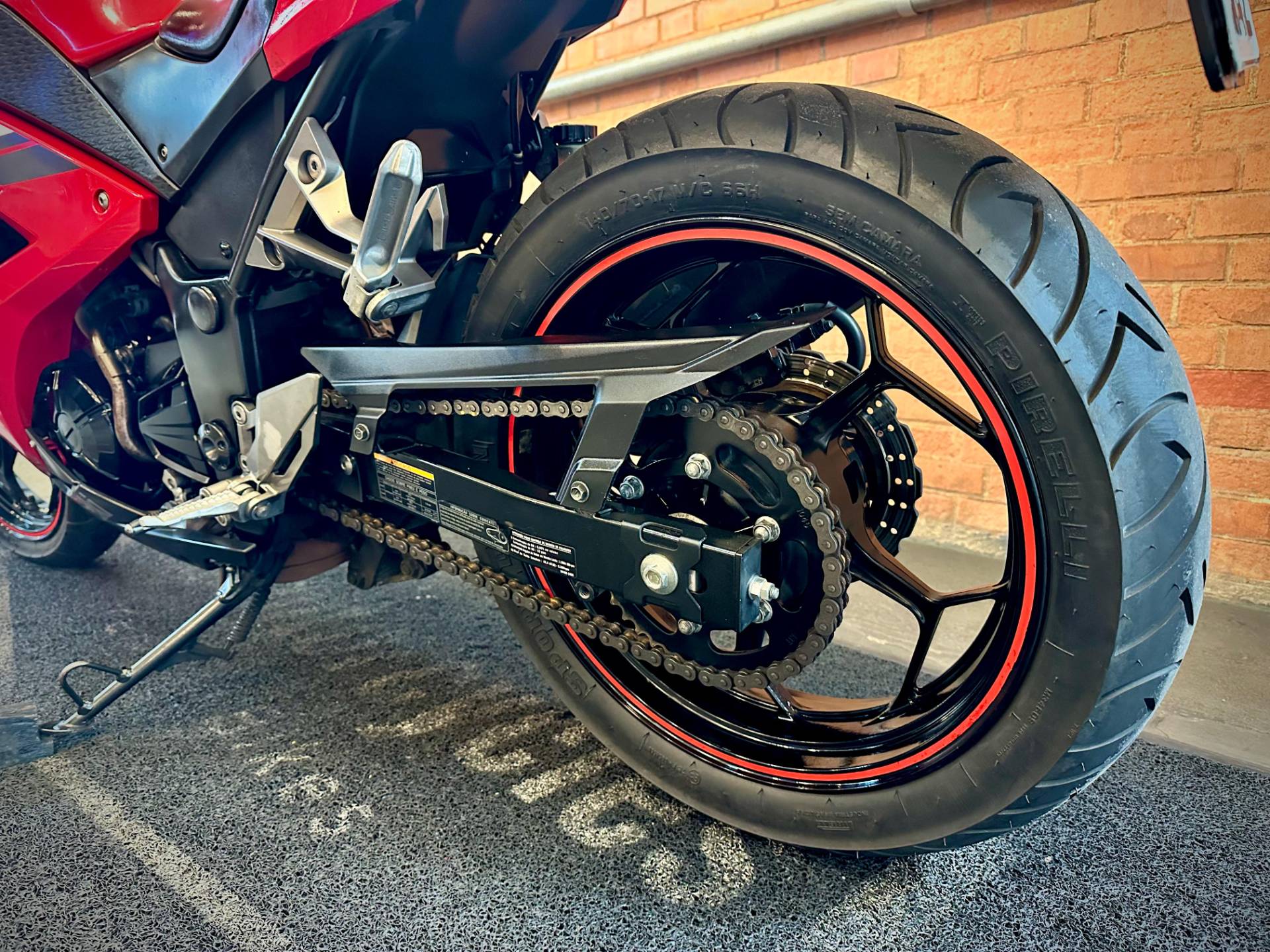 KAWASAKI NINJA 300