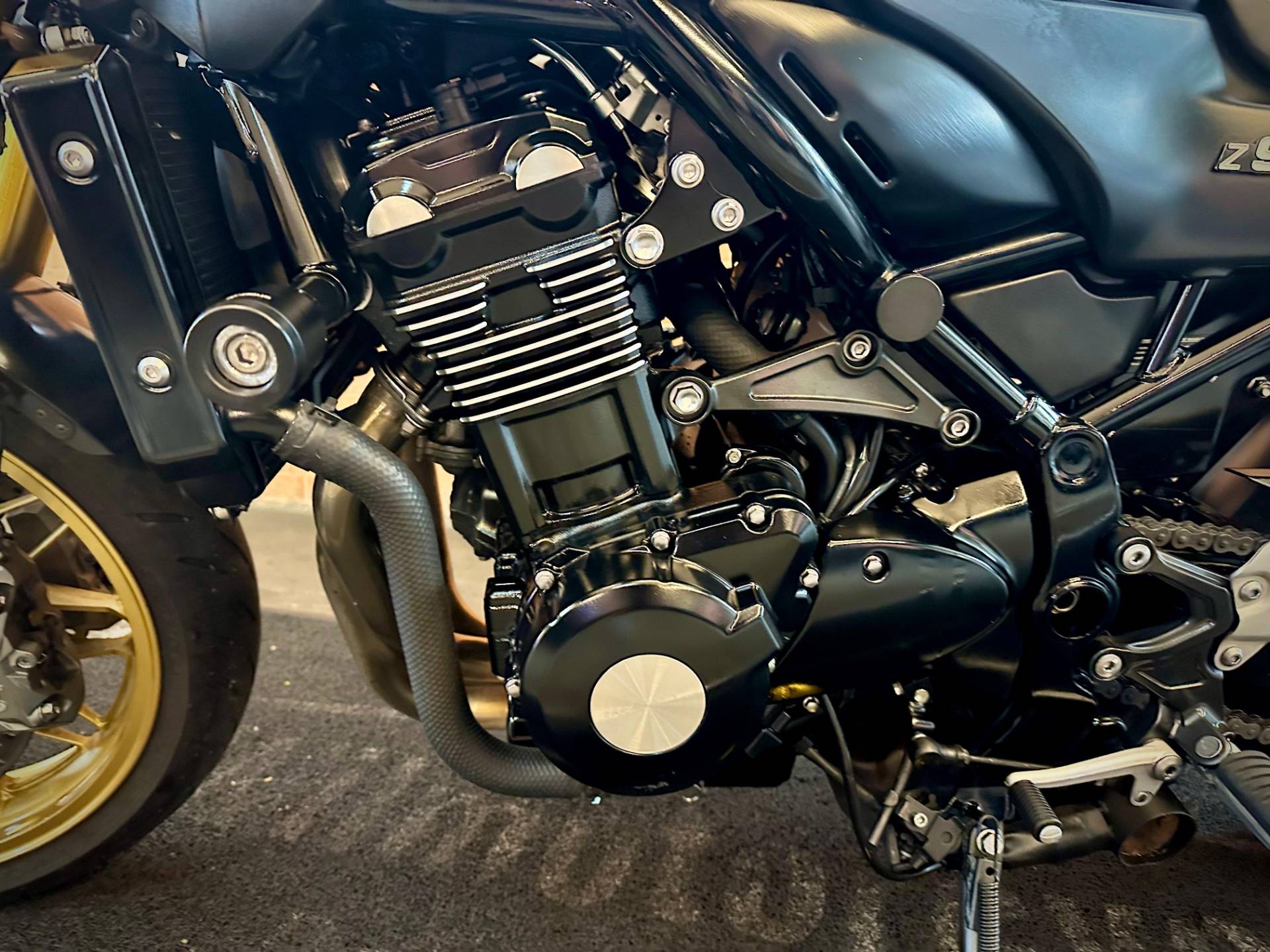 KAWASAKI Z900RS CAFÉ