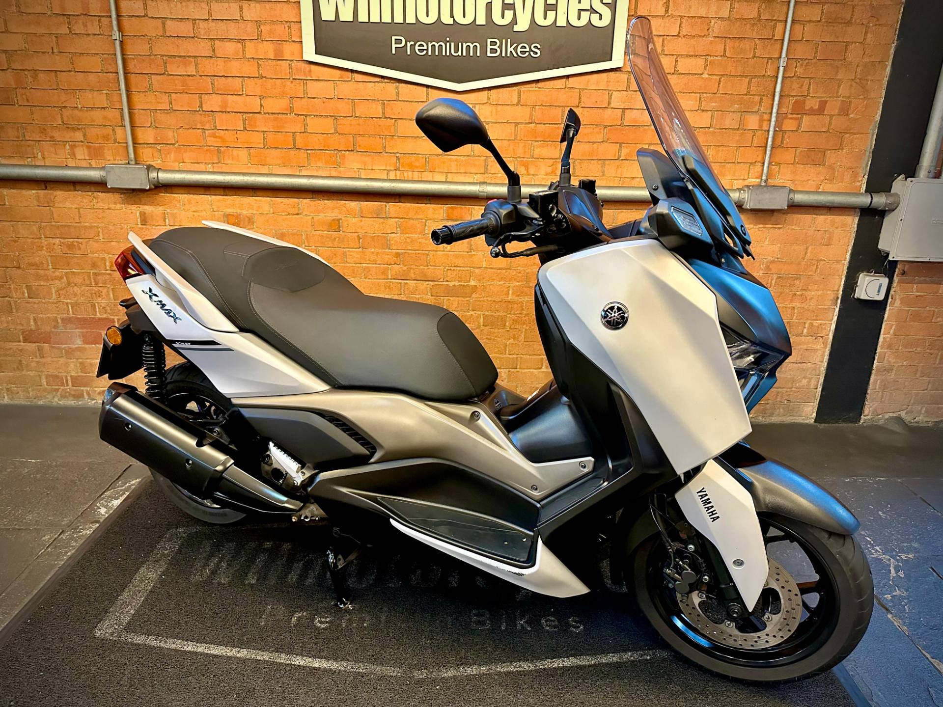 YAMAHA XMAX 250 CONNECTED ABS