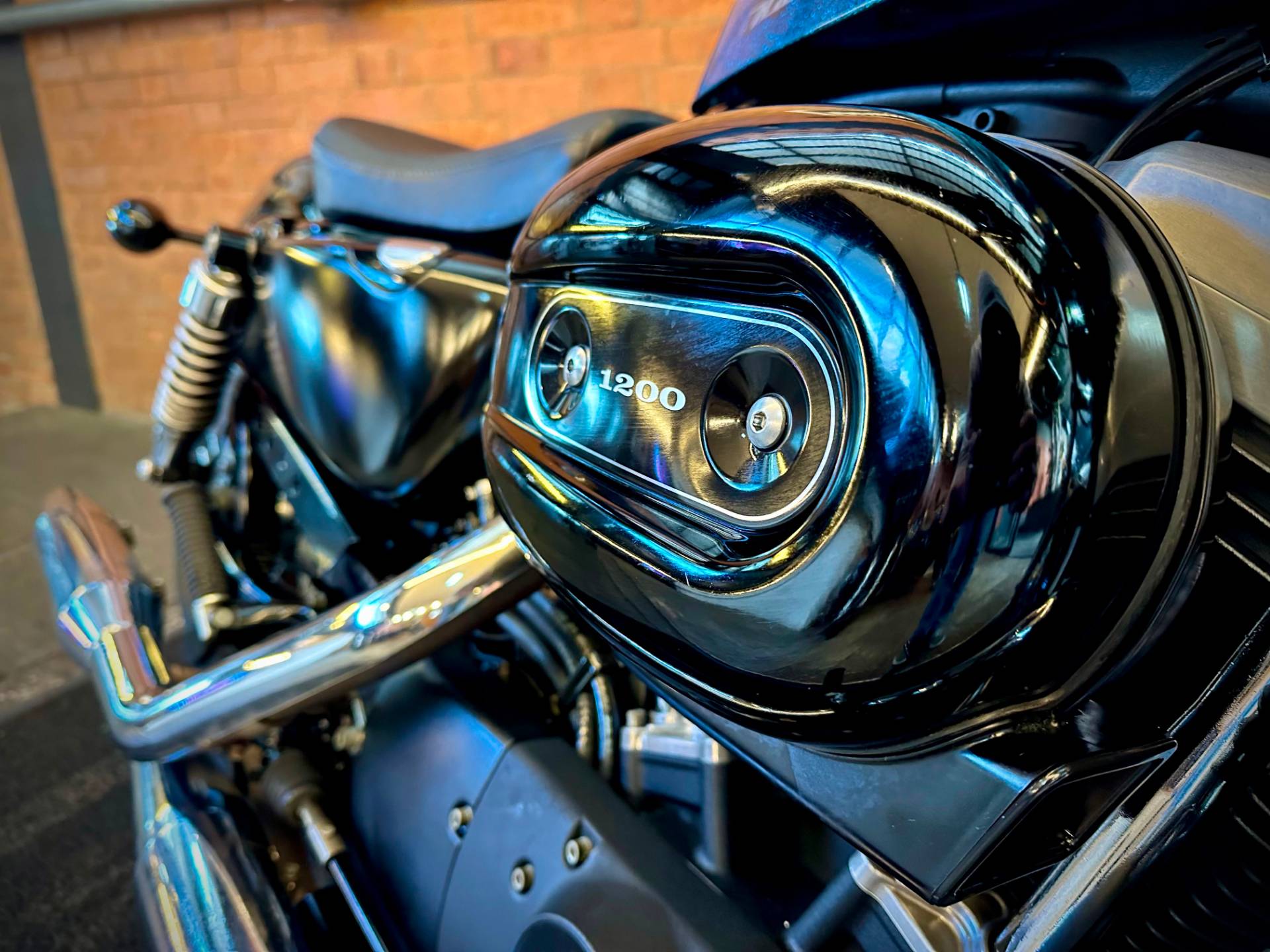 HARLEY-DAVIDSON SPORTSTER FORTY-EIGHT