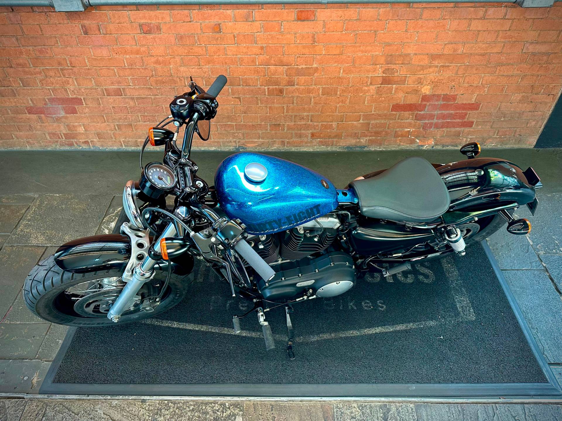 HARLEY-DAVIDSON SPORTSTER FORTY-EIGHT