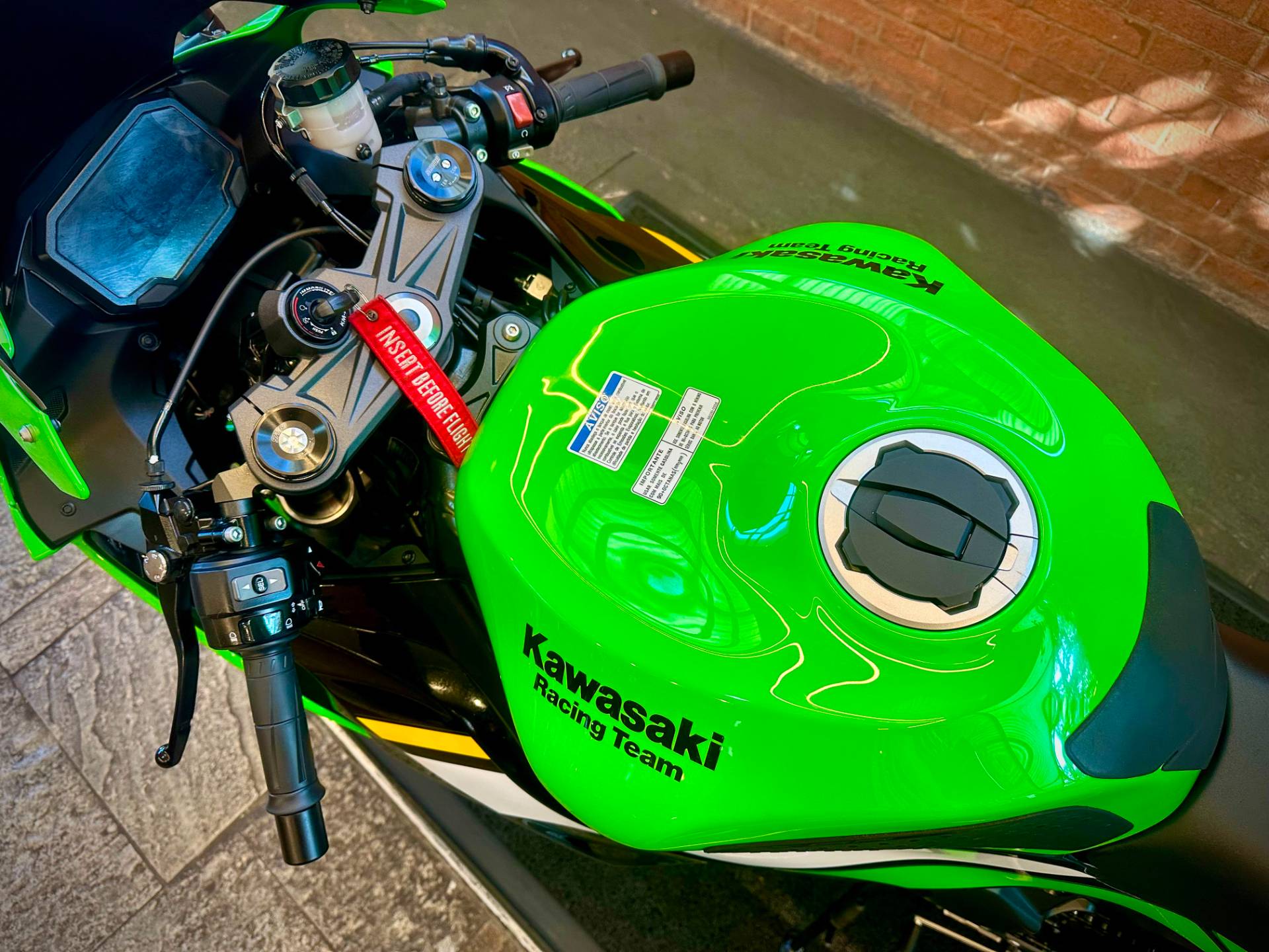 KAWASAKI NINJA ZX-6R