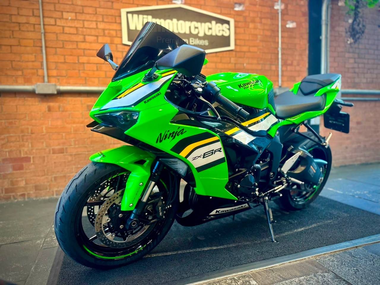 KAWASAKI NINJA ZX-6R