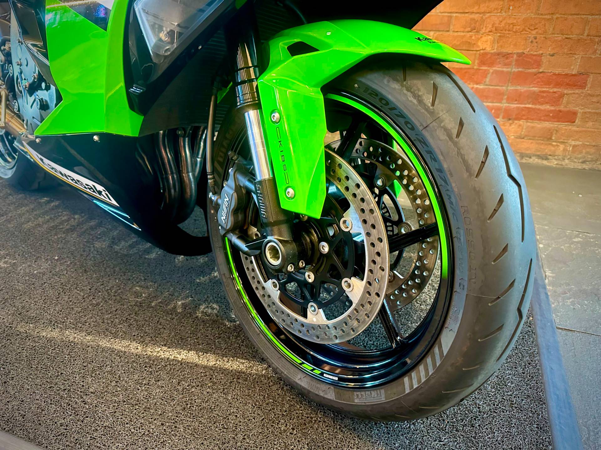 KAWASAKI NINJA ZX-6R